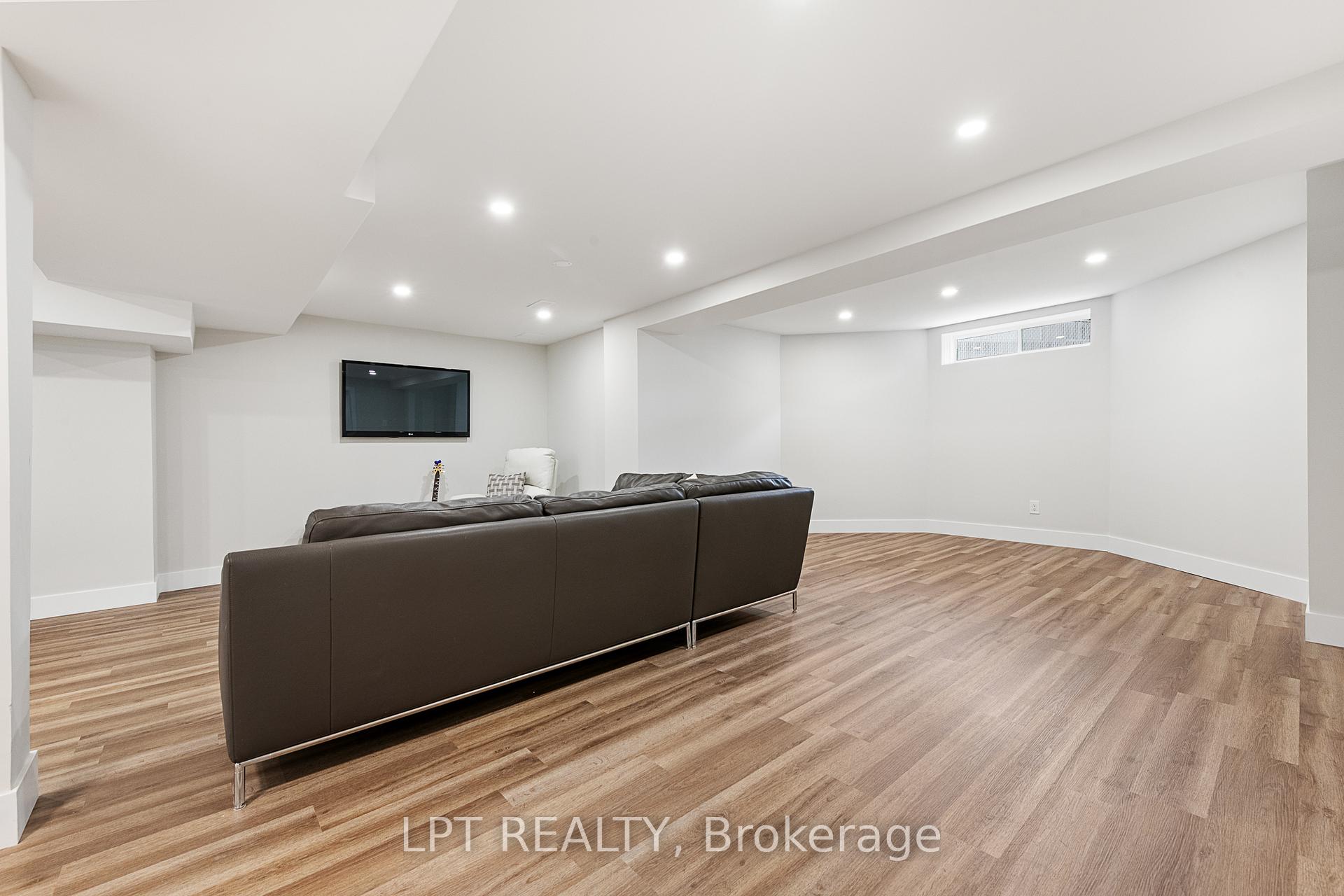 Photo 40 of 2833 Hank Rivers Drive, Ottawa, Upper Hunt Club — HOMEH