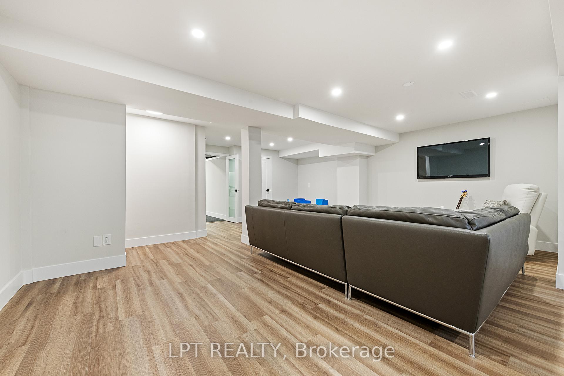 Photo 41 of 2833 Hank Rivers Drive, Ottawa, Upper Hunt Club — HOMEH
