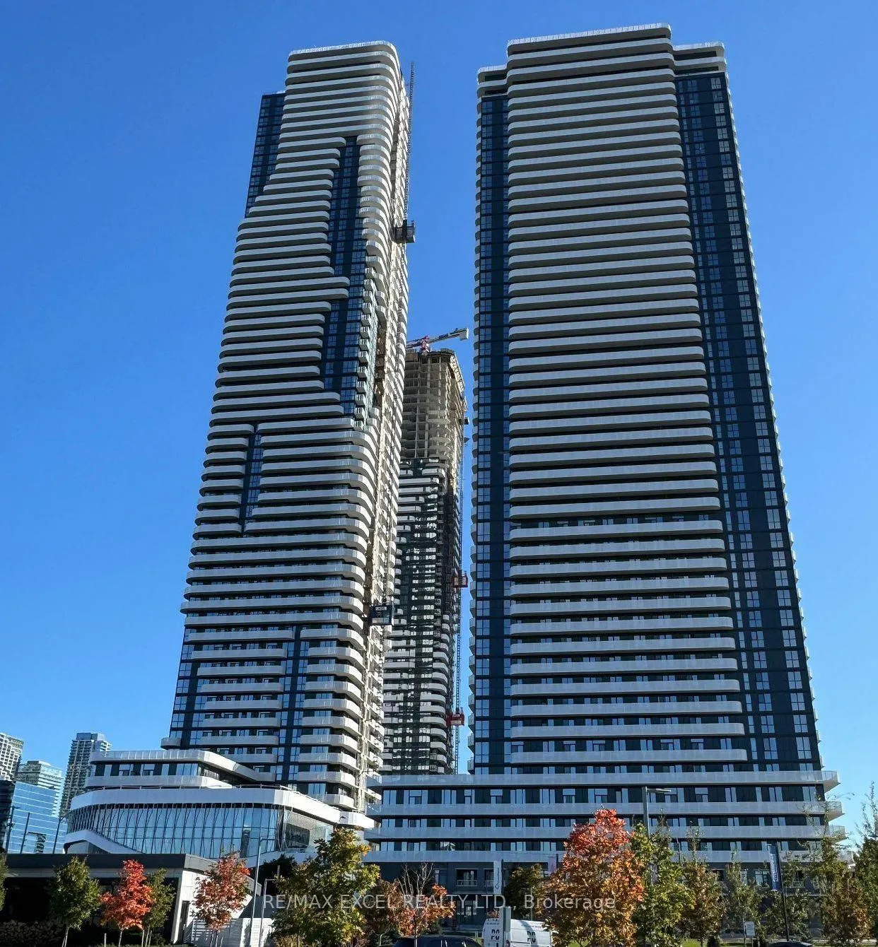 Photo 1 of Unit #1006, 195 COMMERCE st. MSBR, Vaughan, Concord — HOMEH