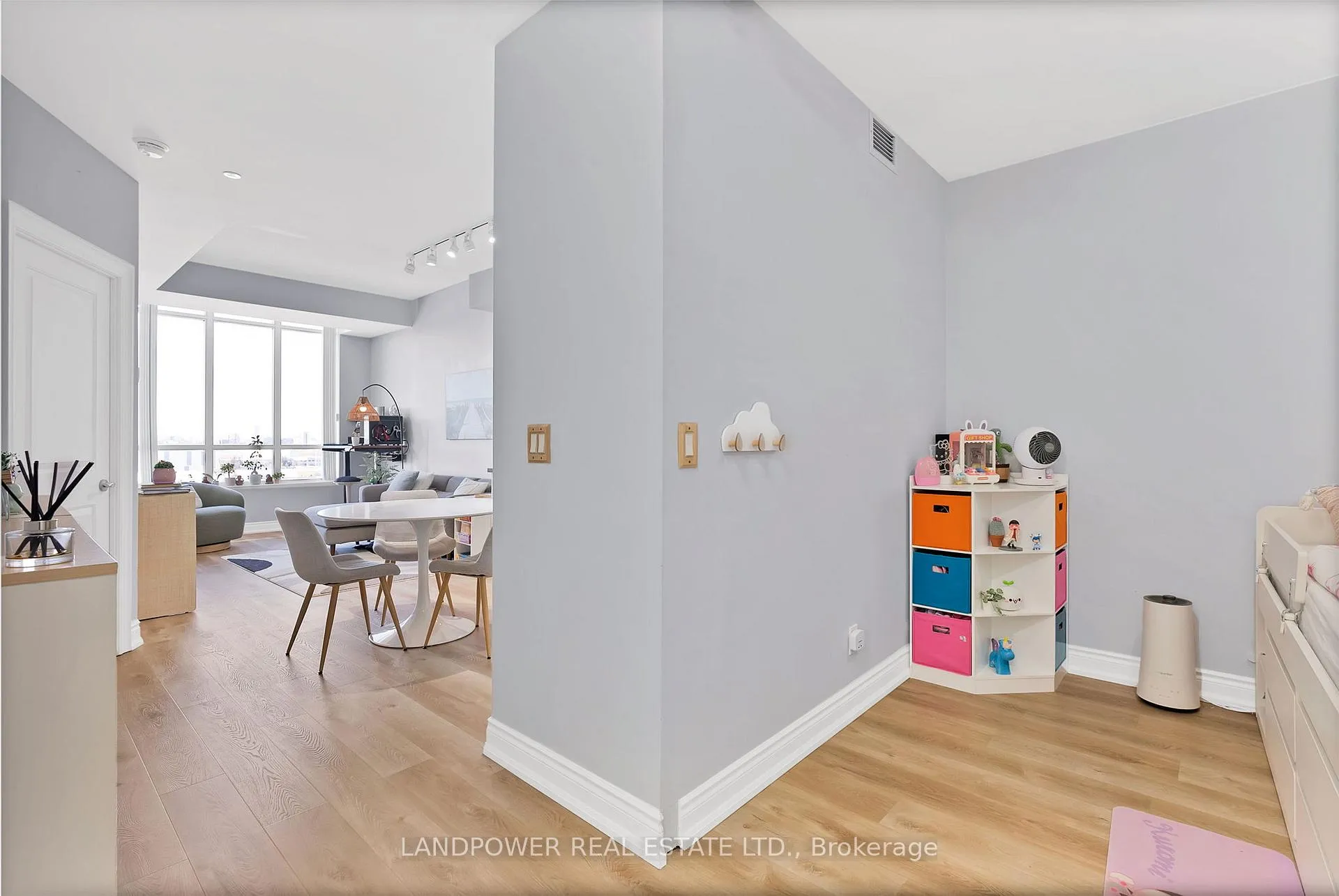 Photo 10 of Unit 916, 99 South Town Centre Boulevard, Markham, Unionville — HOMEH