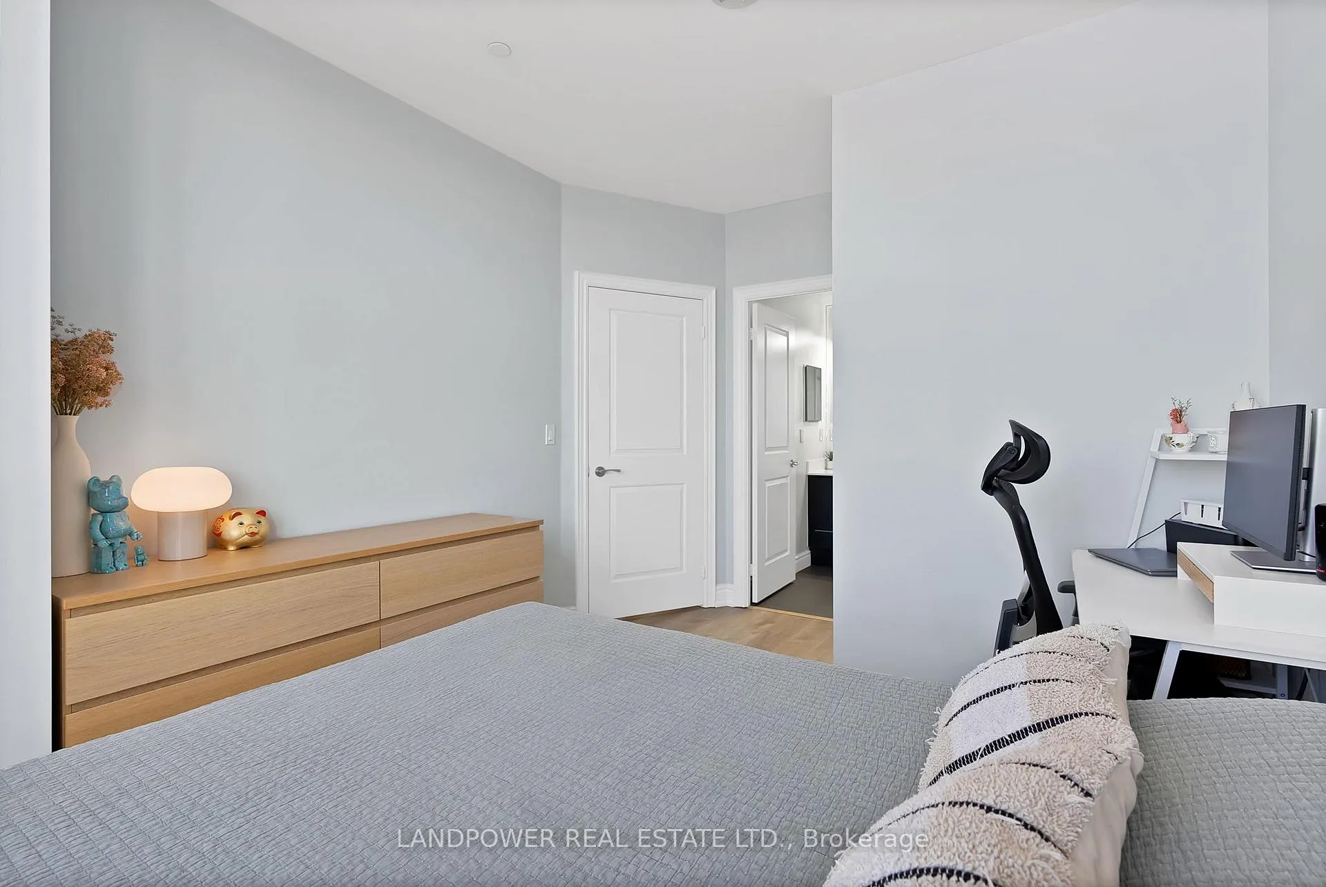 Photo 18 of Unit 916, 99 South Town Centre Boulevard, Markham, Unionville — HOMEH