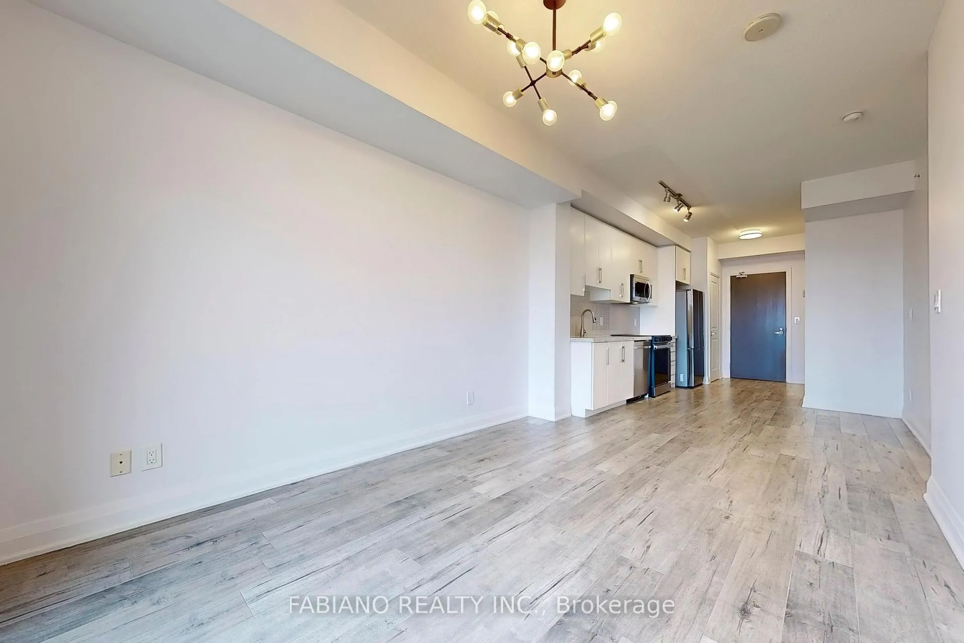 Photo 13 of Unit 2303, 7171 Yonge Street, Markham, Thornhill — HOMEH
