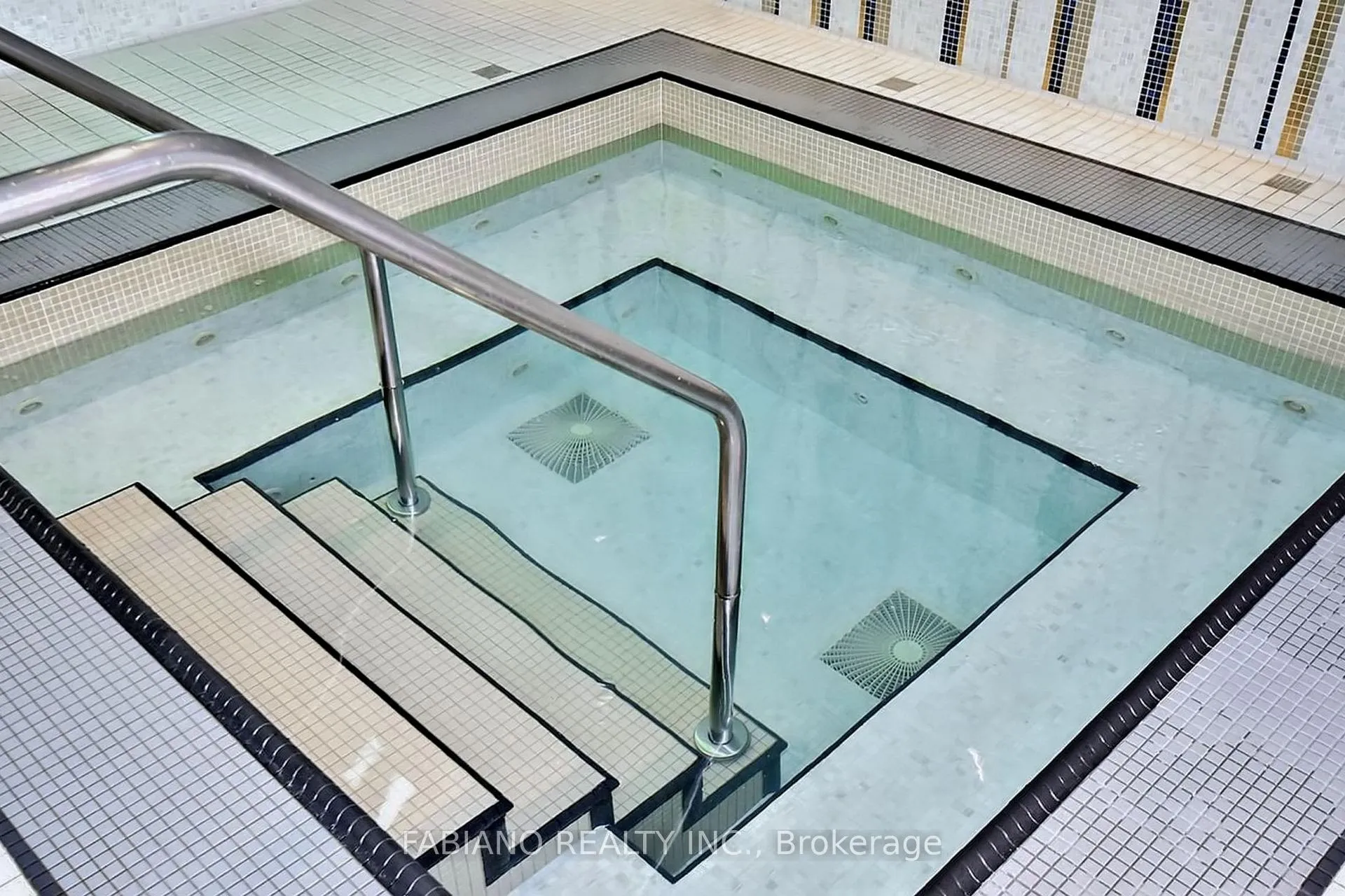 Photo 35 of Unit 2303, 7171 Yonge Street, Markham, Thornhill — HOMEH