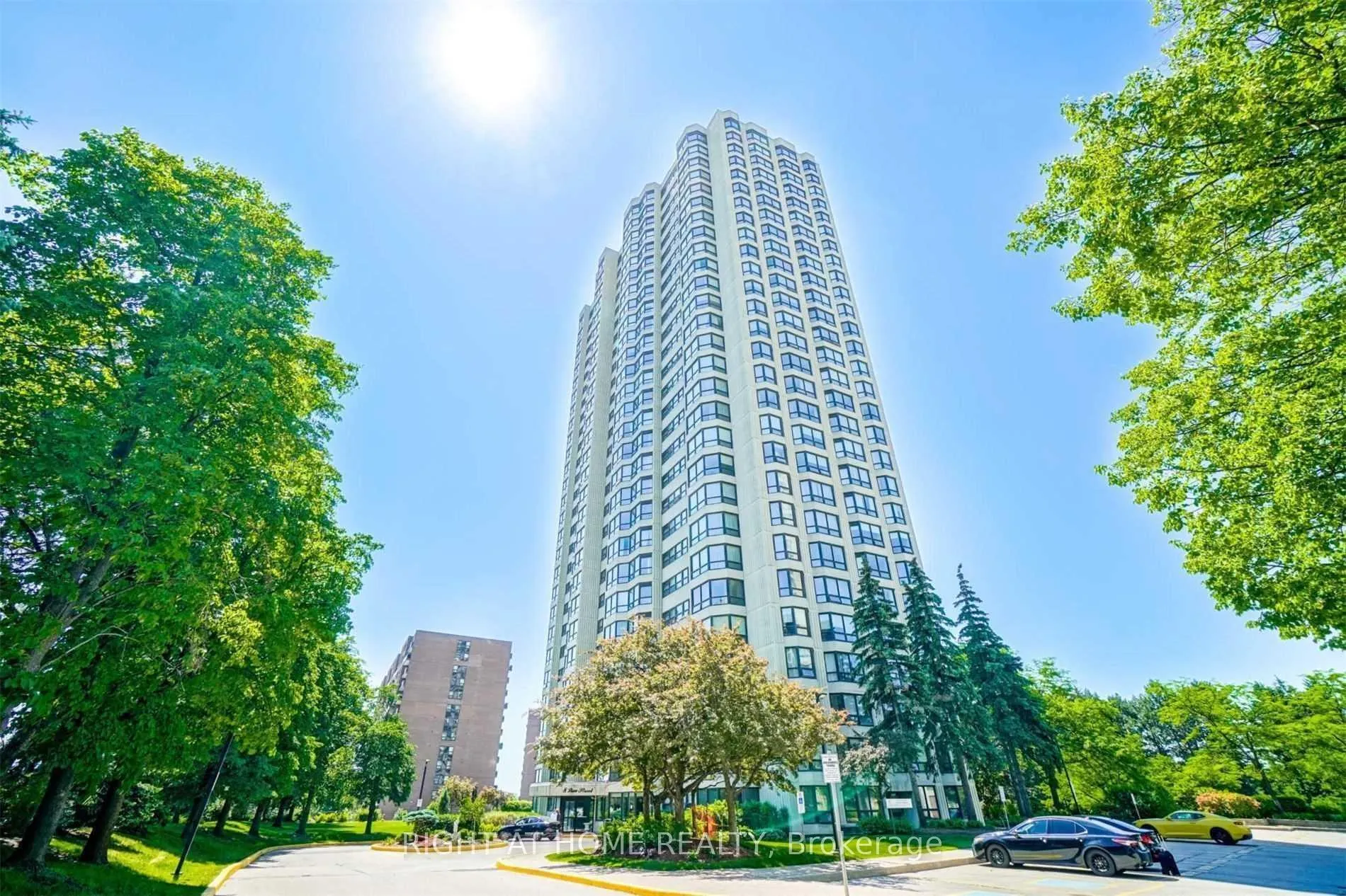 Front of Unit 1803, 8 Lisa Street