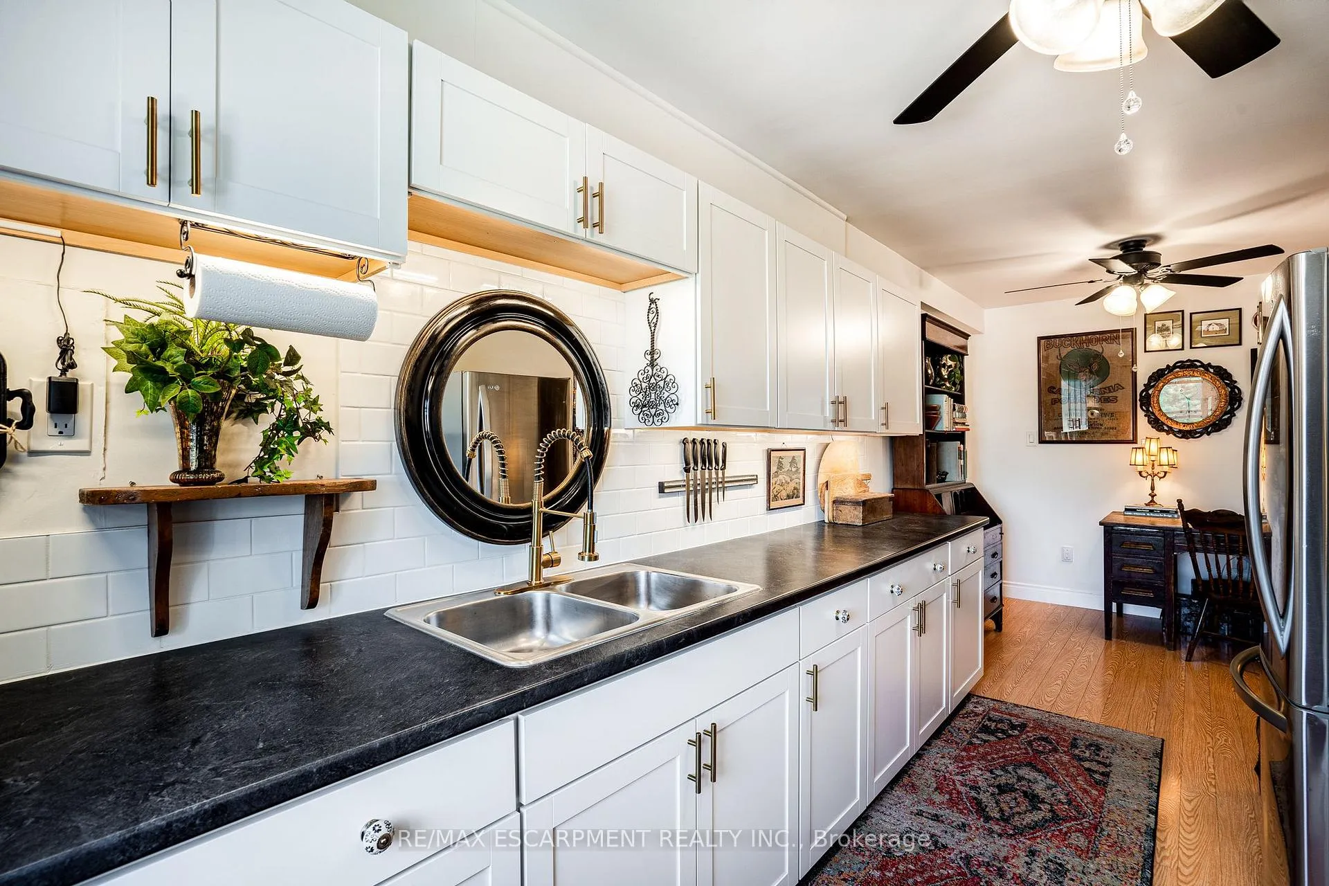 Photo 10 of Unit 501, 9 Grant Boulevard, Hamilton, Dundas — HOMEH