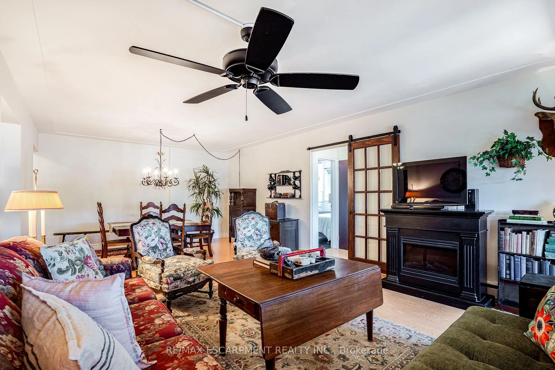 Photo 17 of Unit 501, 9 Grant Boulevard, Hamilton, Dundas — HOMEH