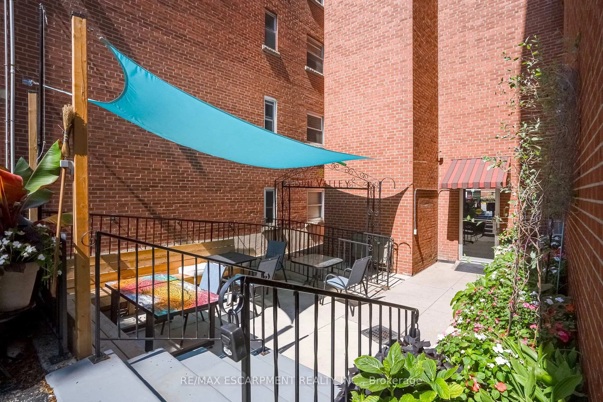Photo 28 of Unit 501, 9 Grant Boulevard, Hamilton, Dundas — HOMEH