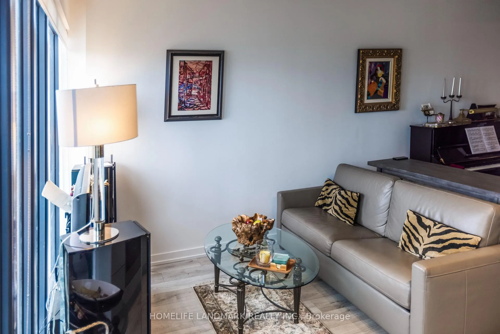 Photo 4 of Unit 2602, 161 Roehampton Avenue, Toronto, Mount Pleasant West — HOMEH