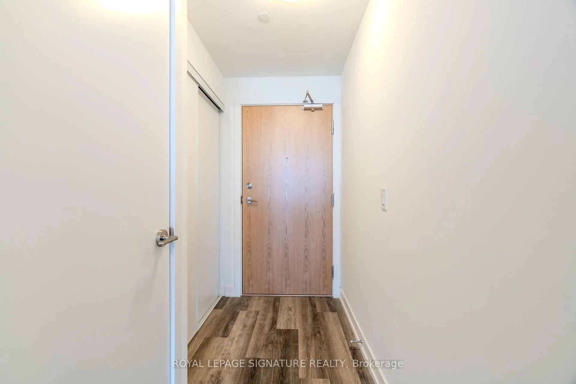 Photo 2 of Unit 2812, 1435 Celebration Drive, Pickering, Bay Ridges — HOMEH