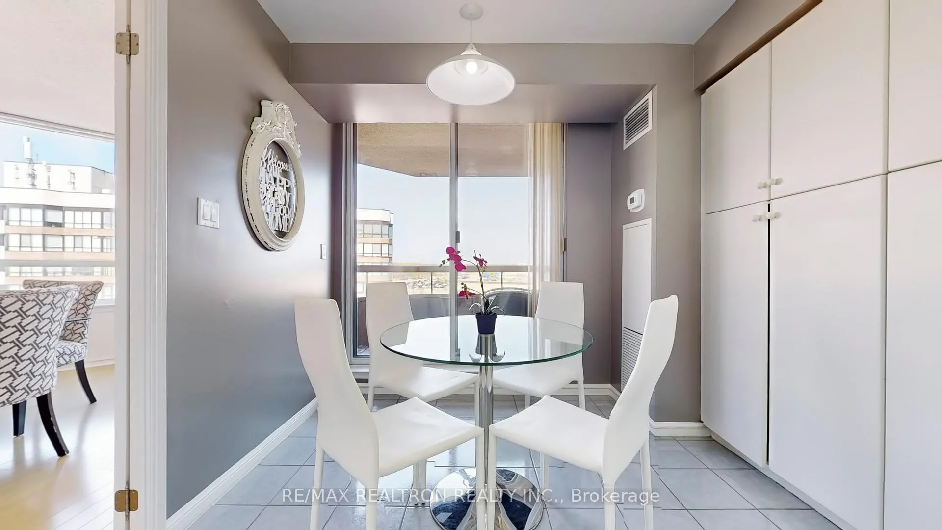 Photo 16 of Unit 1015, 610 Bullock Drive, Markham, Markville — HOMEH