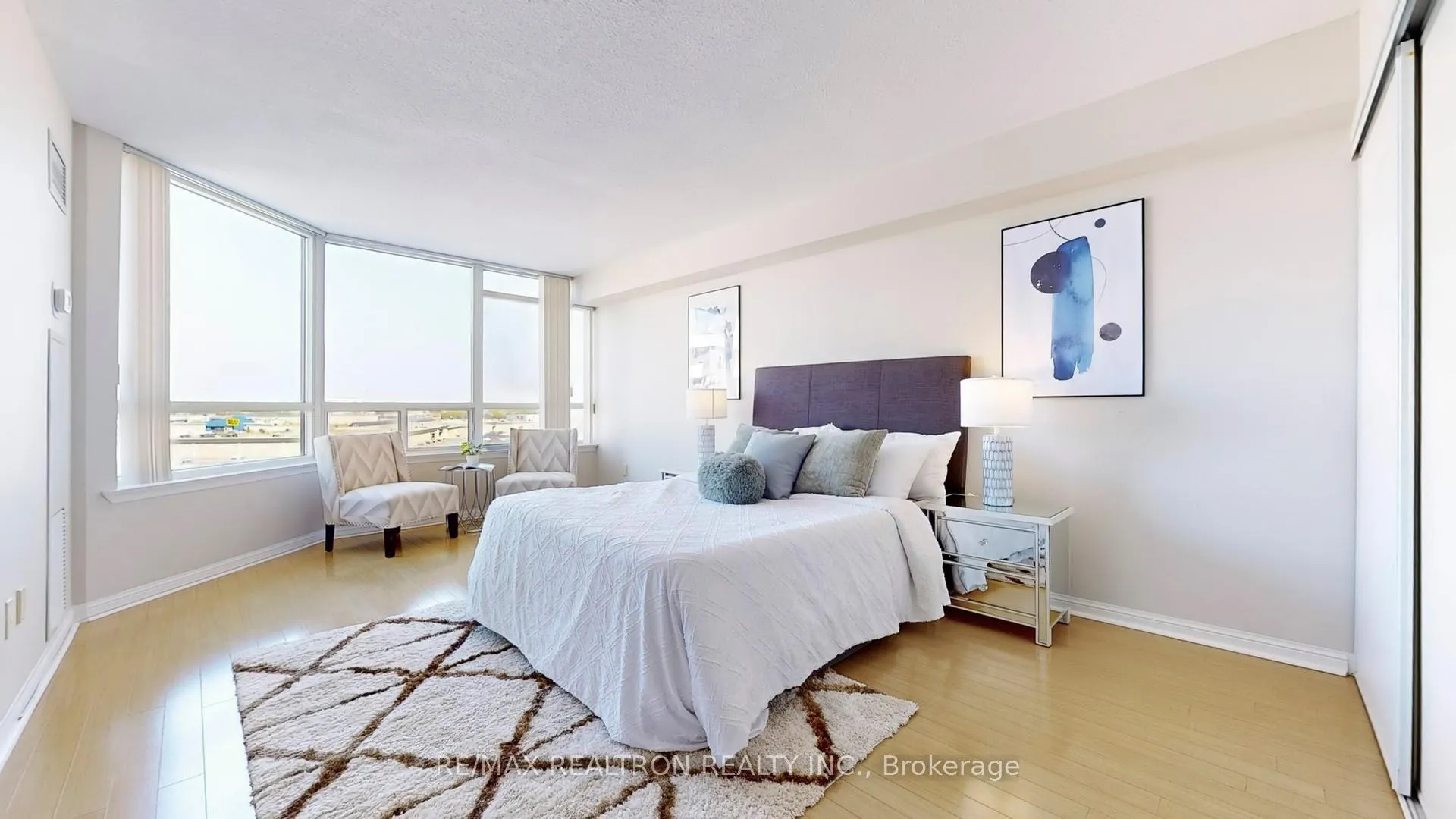 Photo 17 of Unit 1015, 610 Bullock Drive, Markham, Markville — HOMEH