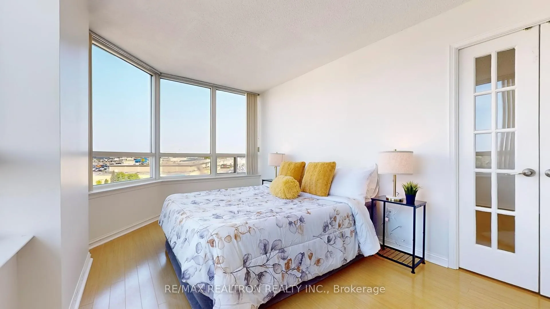 Photo 24 of Unit 1015, 610 Bullock Drive, Markham, Markville — HOMEH