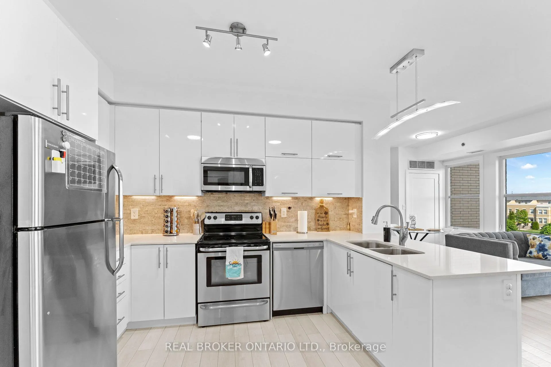 Photo 4 of Unit 325, 28 Prince Regent Street, Markham, Cathedraltown — HOMEH