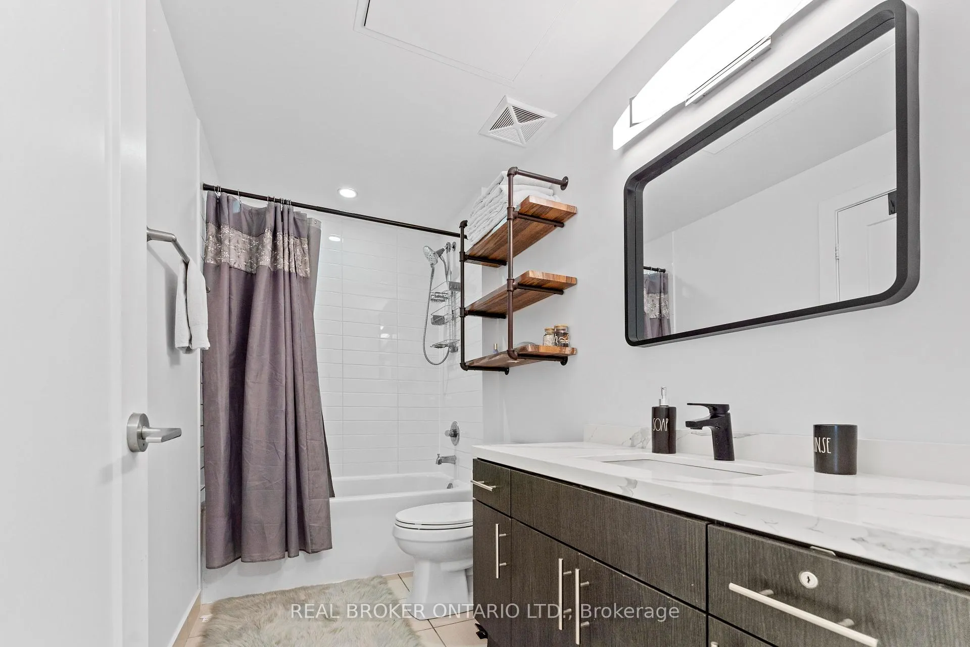 Photo 12 of Unit 325, 28 Prince Regent Street, Markham, Cathedraltown — HOMEH