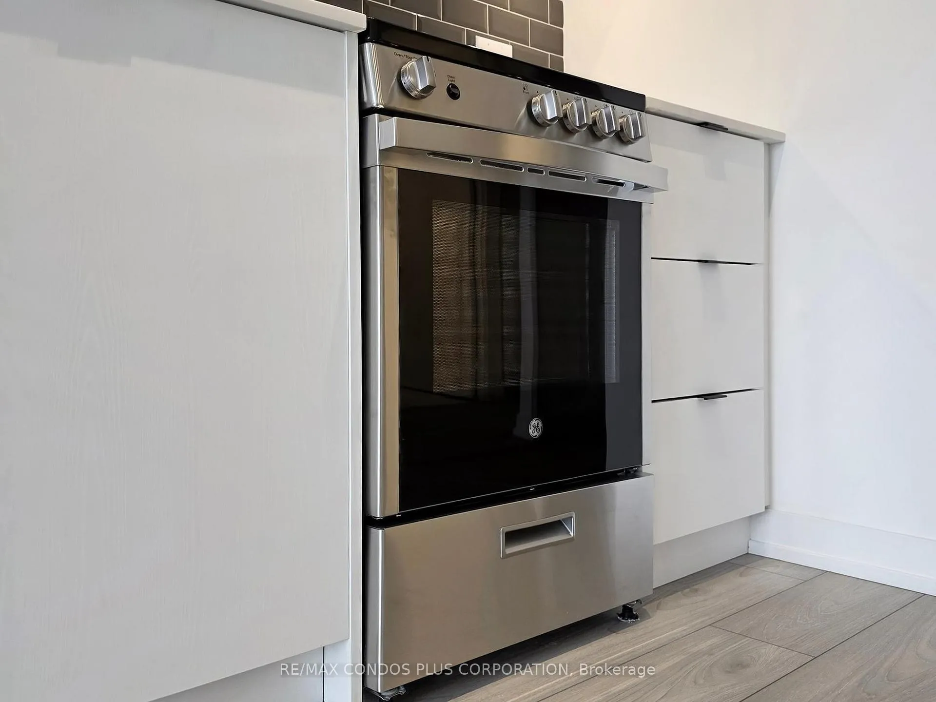 Photo 16 of Unit 319, 285 Dufferin Street, Toronto, South Parkdale — HOMEH