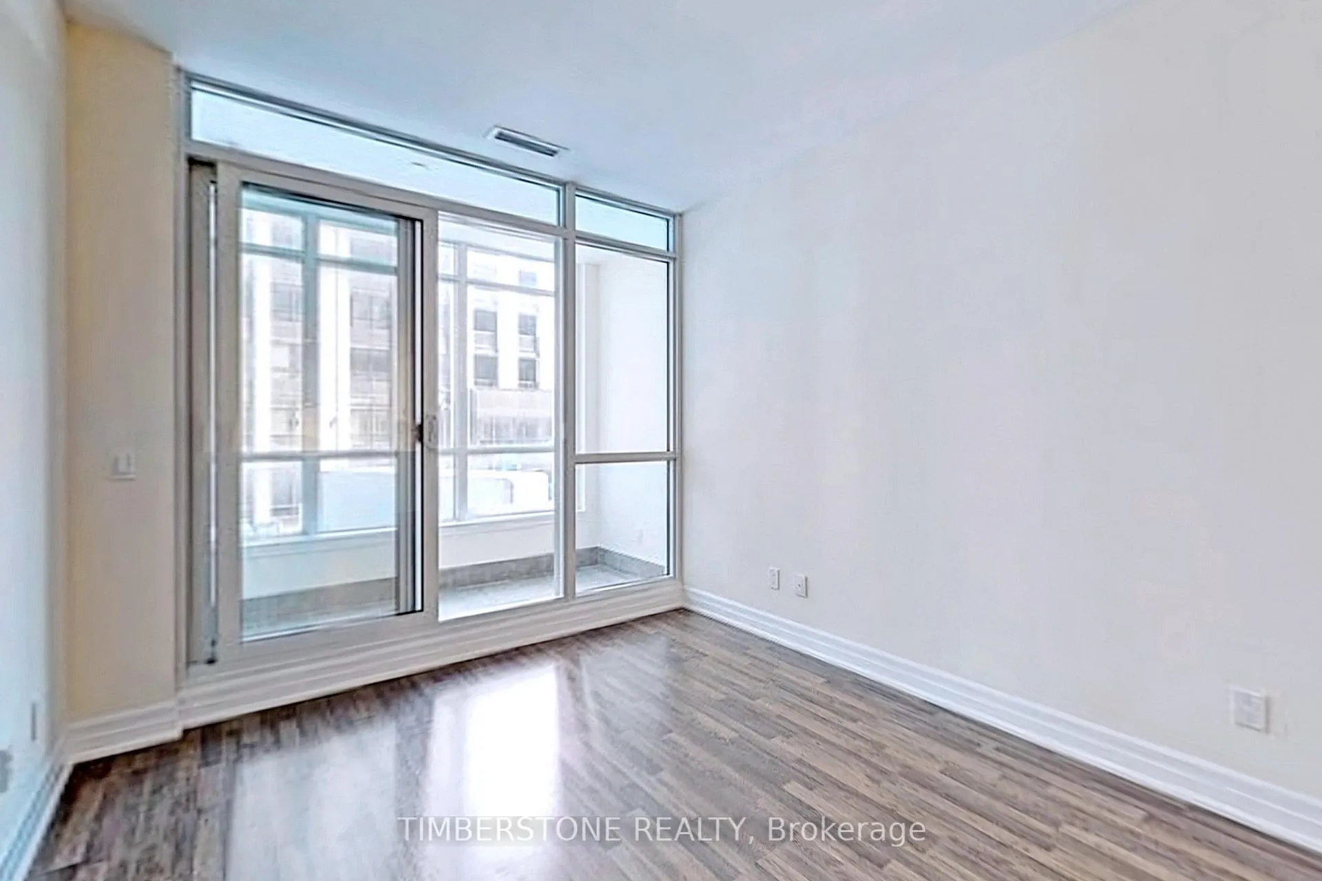 Photo 5 of Unit 220, 9075 Jane Street, Vaughan, Concord — HOMEH