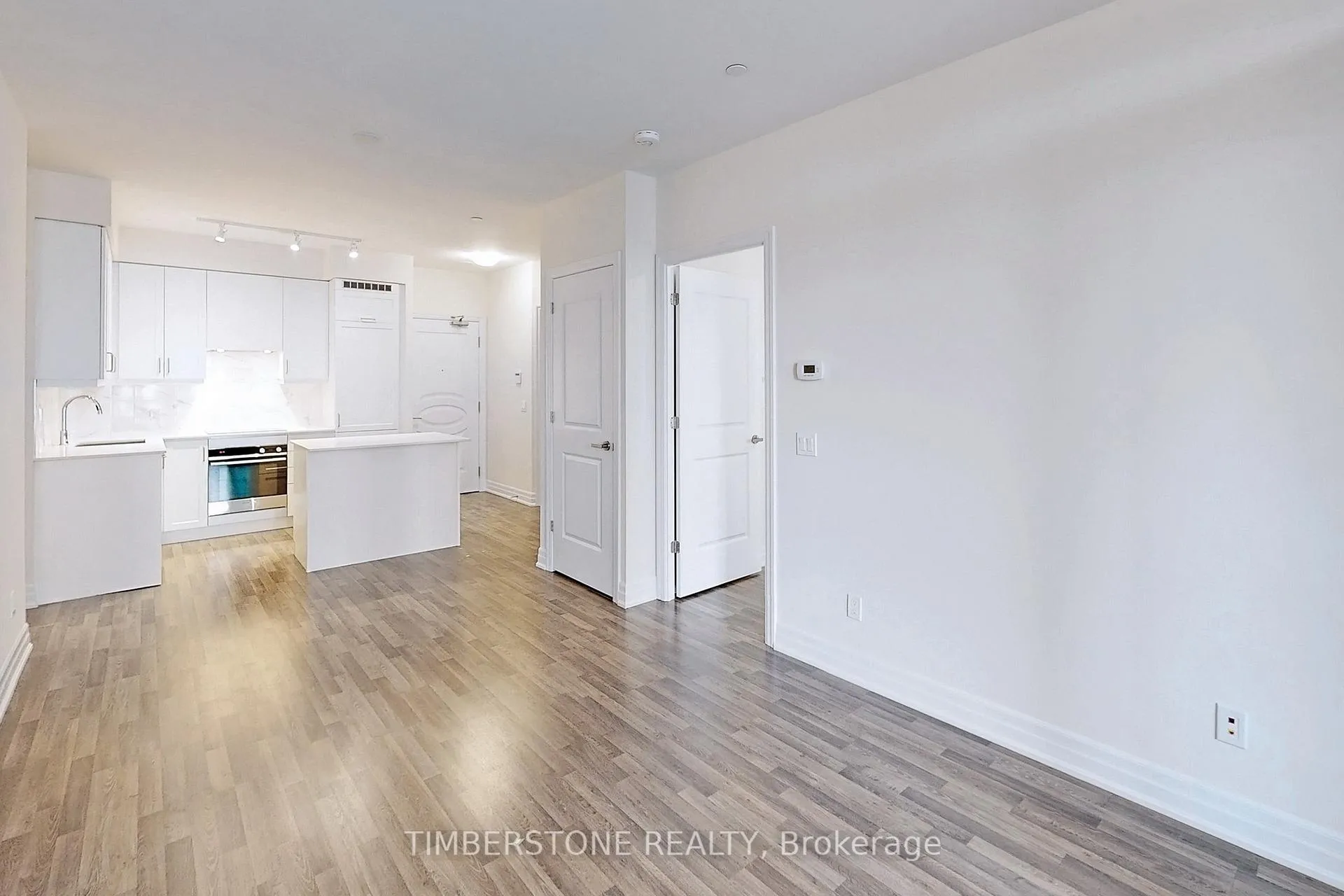 Photo 7 of Unit 220, 9075 Jane Street, Vaughan, Concord — HOMEH