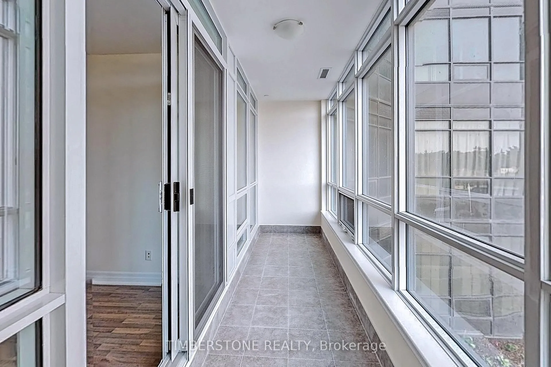 Photo 14 of Unit 220, 9075 Jane Street, Vaughan, Concord — HOMEH
