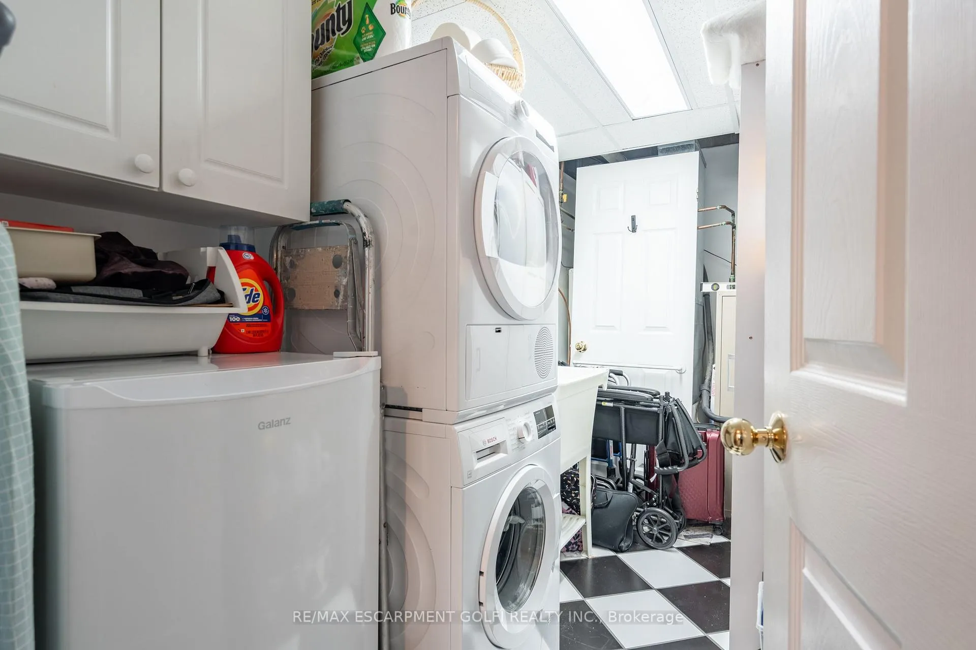 Photo 35 of Unit 107, 980 Golf Links Road, Hamilton, Ancaster — HOMEH