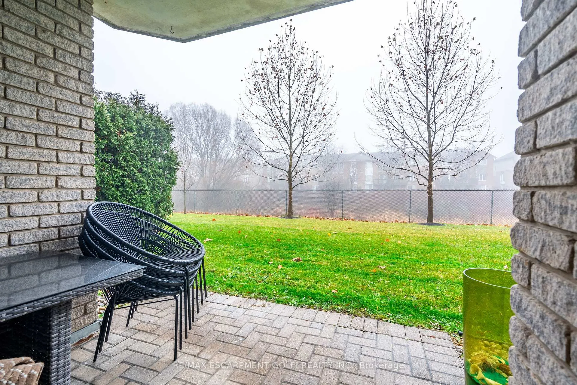 Photo 36 of Unit 107, 980 Golf Links Road, Hamilton, Ancaster — HOMEH