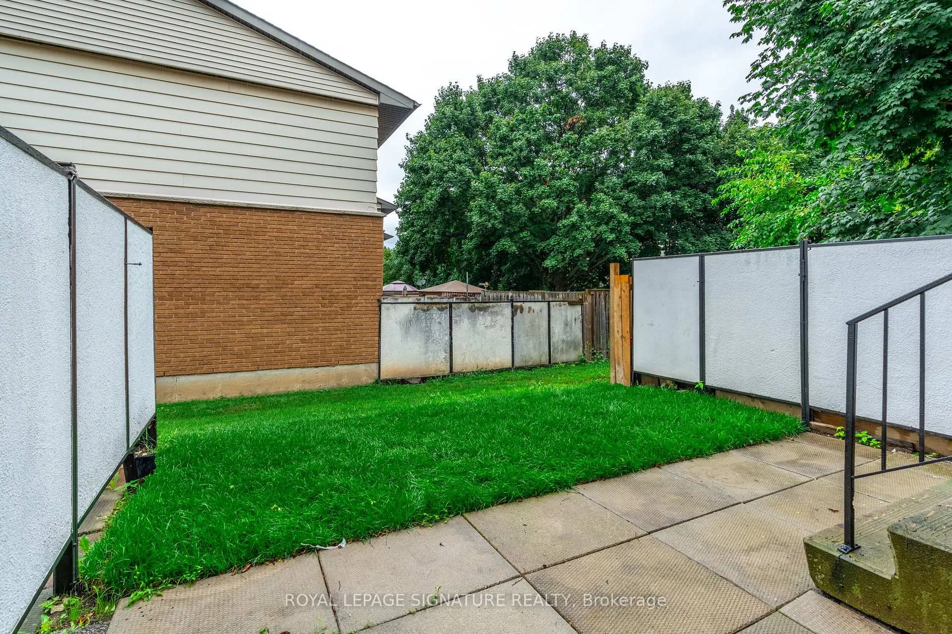 Photo 28 of 54 Woodman Drive N, Hamilton, Kentley — HOMEH