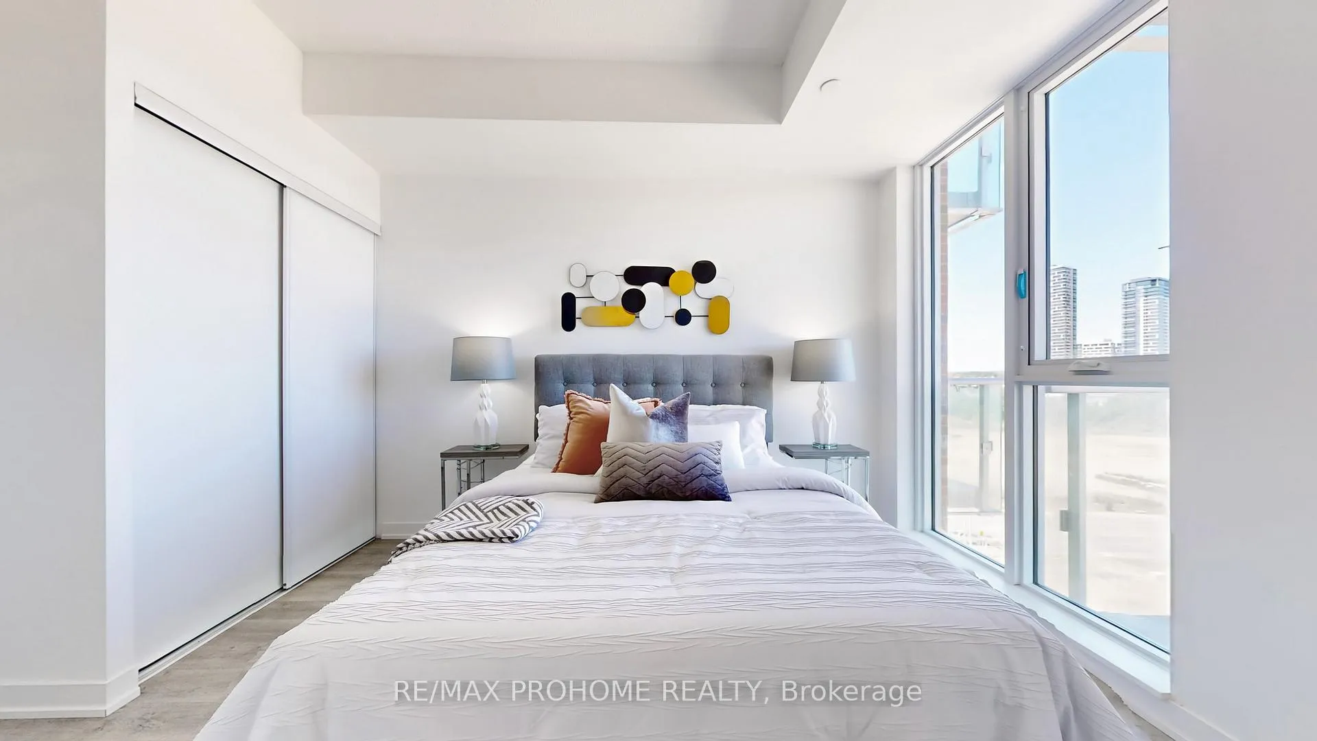 Photo 13 of Unit 909, 292 Verdale Crossing, Markham, Unionville — HOMEH