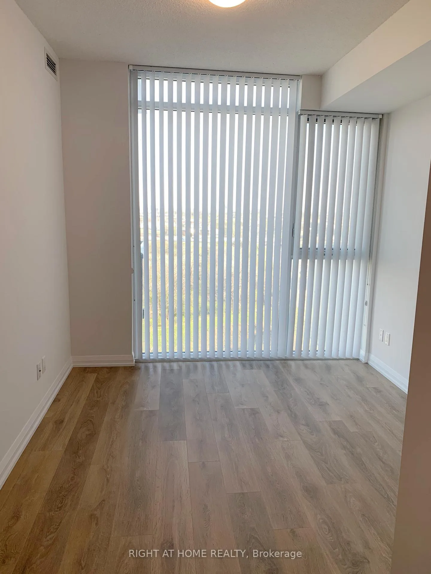 Photo 26 of Unit 805, 7895 Jane Street, Vaughan, Concord — HOMEH