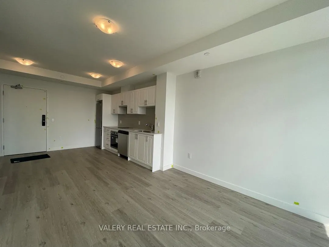 Photo 3 of Unit 1115, 461 Green Road, Hamilton, Lakeshore — HOMEH