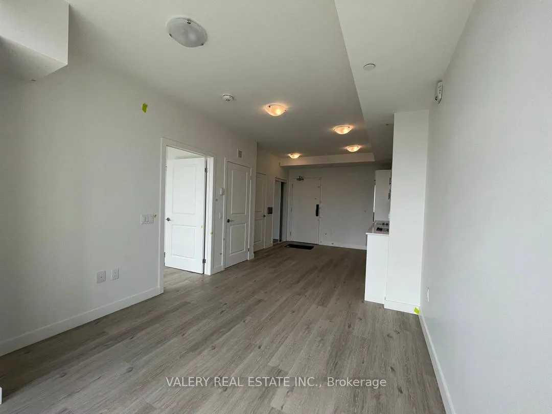Photo 4 of Unit 1115, 461 Green Road, Hamilton, Lakeshore — HOMEH