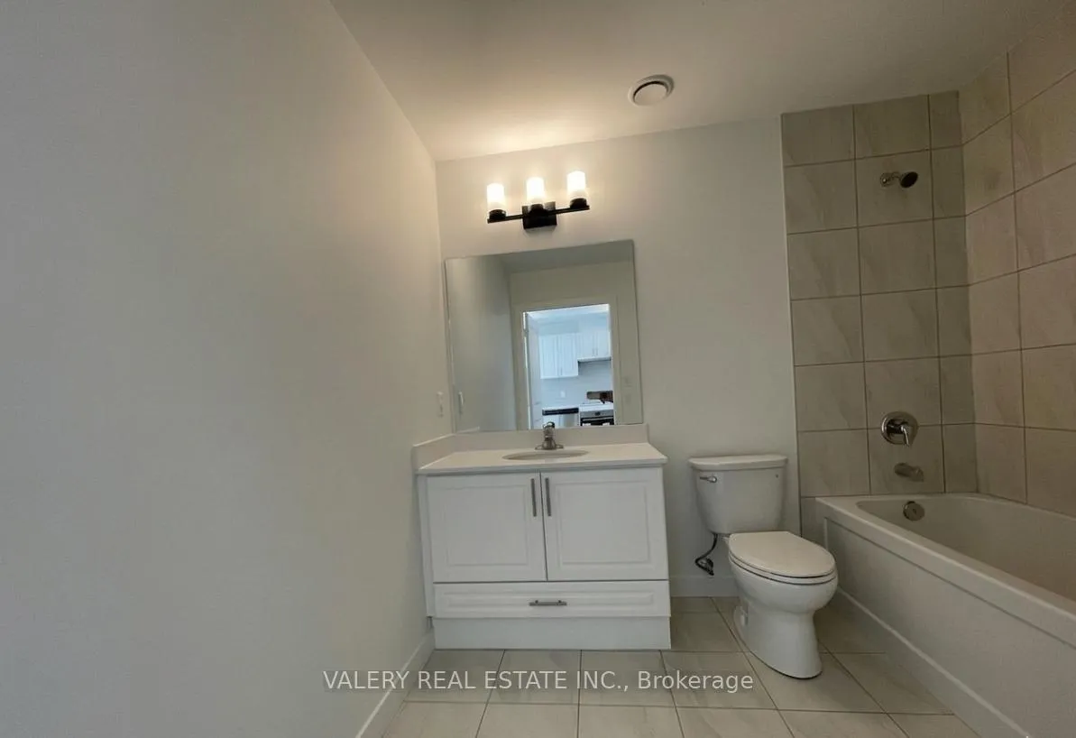 Photo 14 of Unit 1115, 461 Green Road, Hamilton, Lakeshore — HOMEH