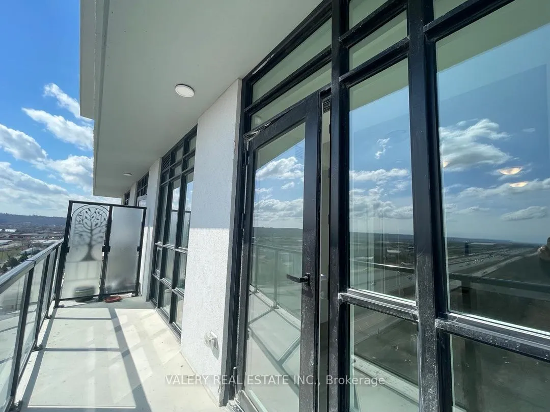 Photo 15 of Unit 1115, 461 Green Road, Hamilton, Lakeshore — HOMEH