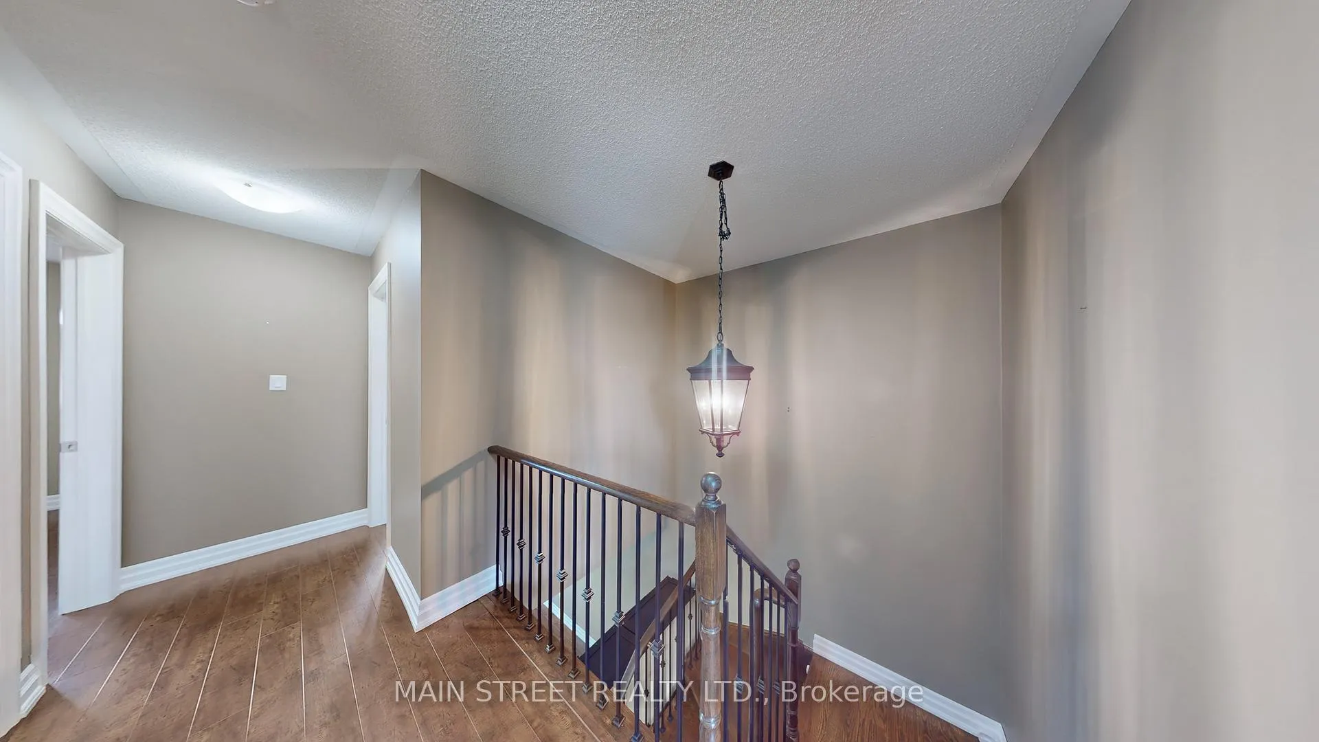 Photo 15 of 42 Bellchase Trail, Brampton, Bram East — HOMEH
