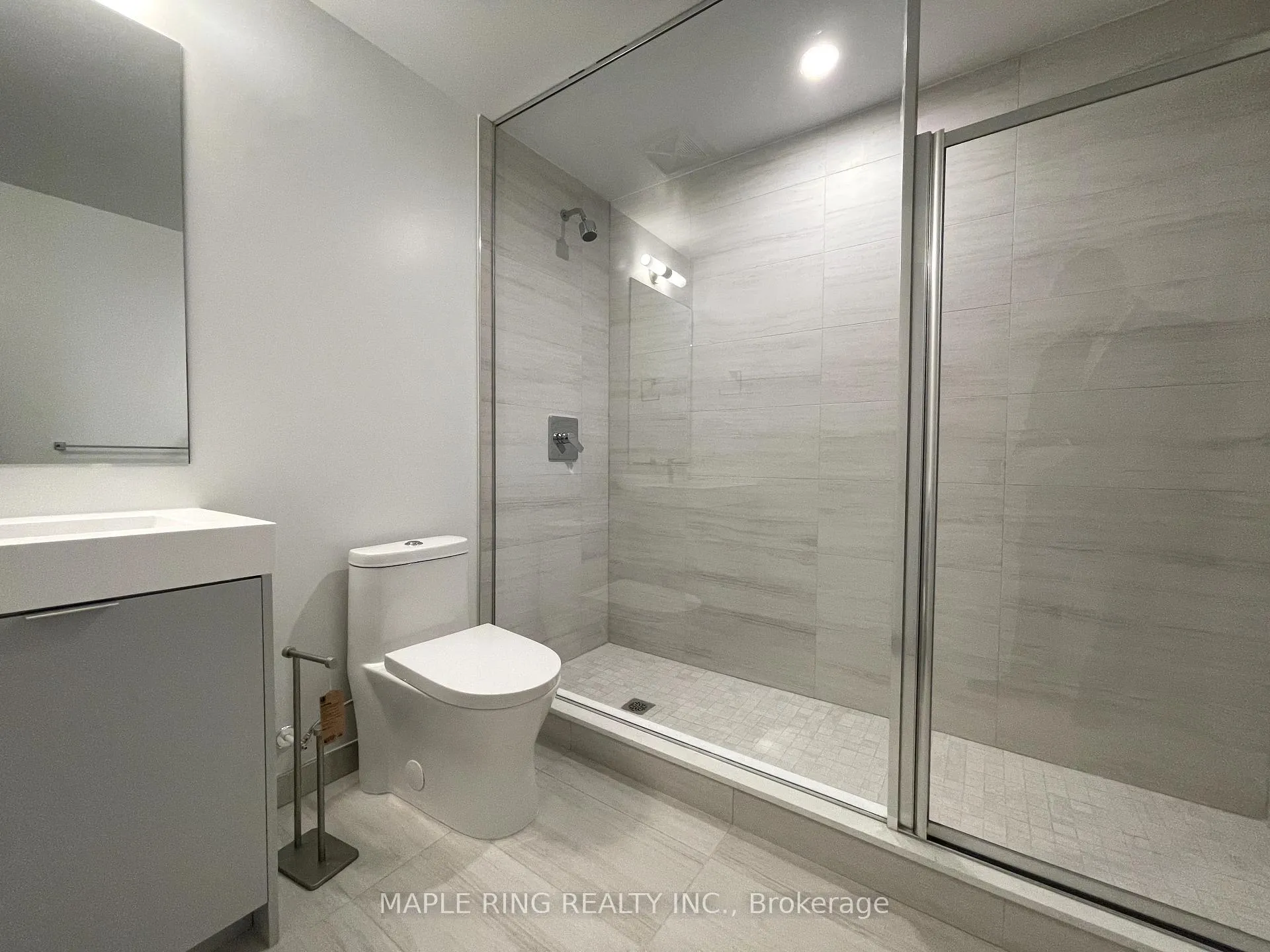 Photo 4 of Unit 312, 474 Caldari Road, Vaughan, Concord — HOMEH