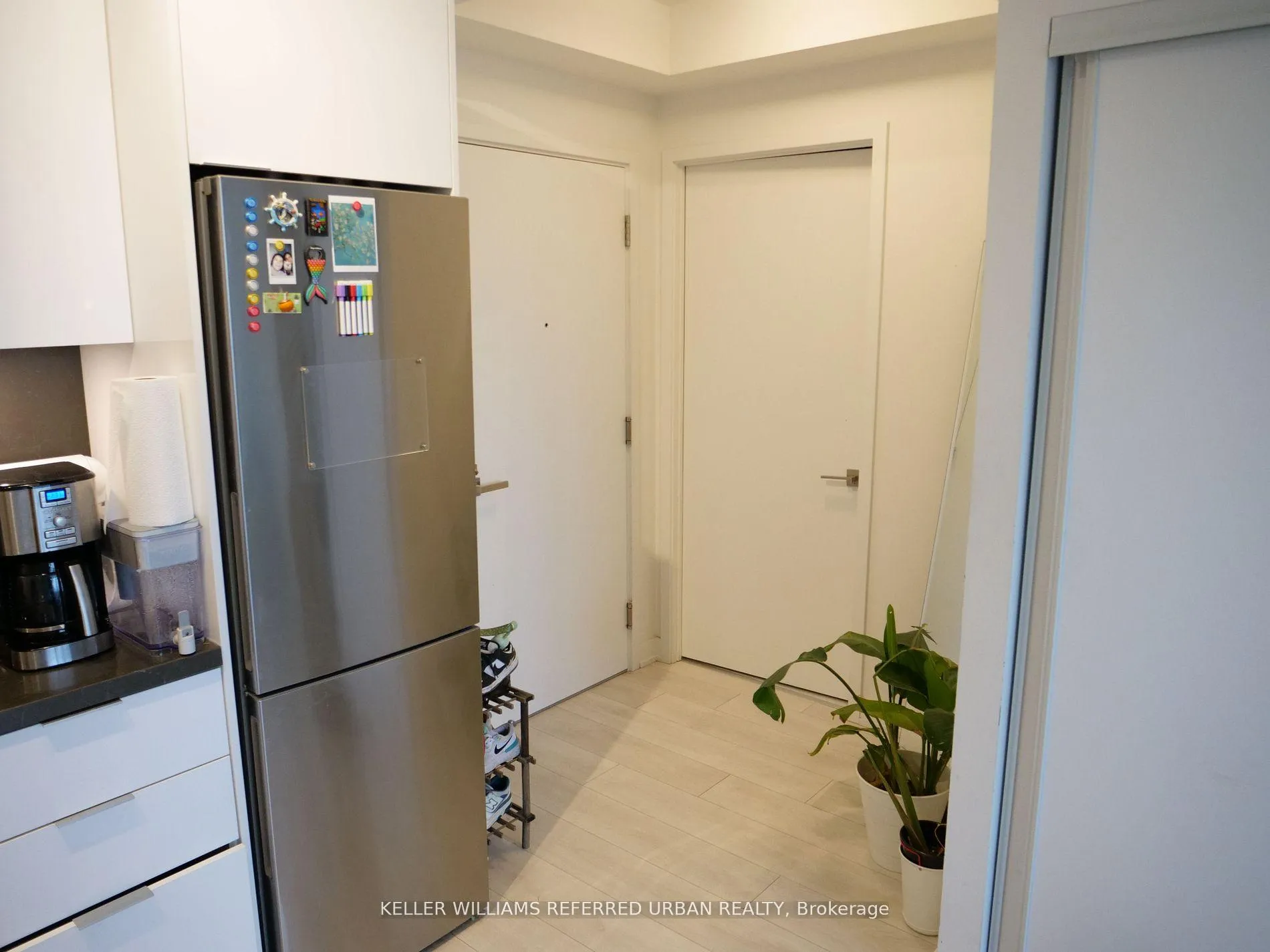 Photo 1 of Unit 1807, 30 Ordnance Avenue, Toronto, Niagara — HOMEH