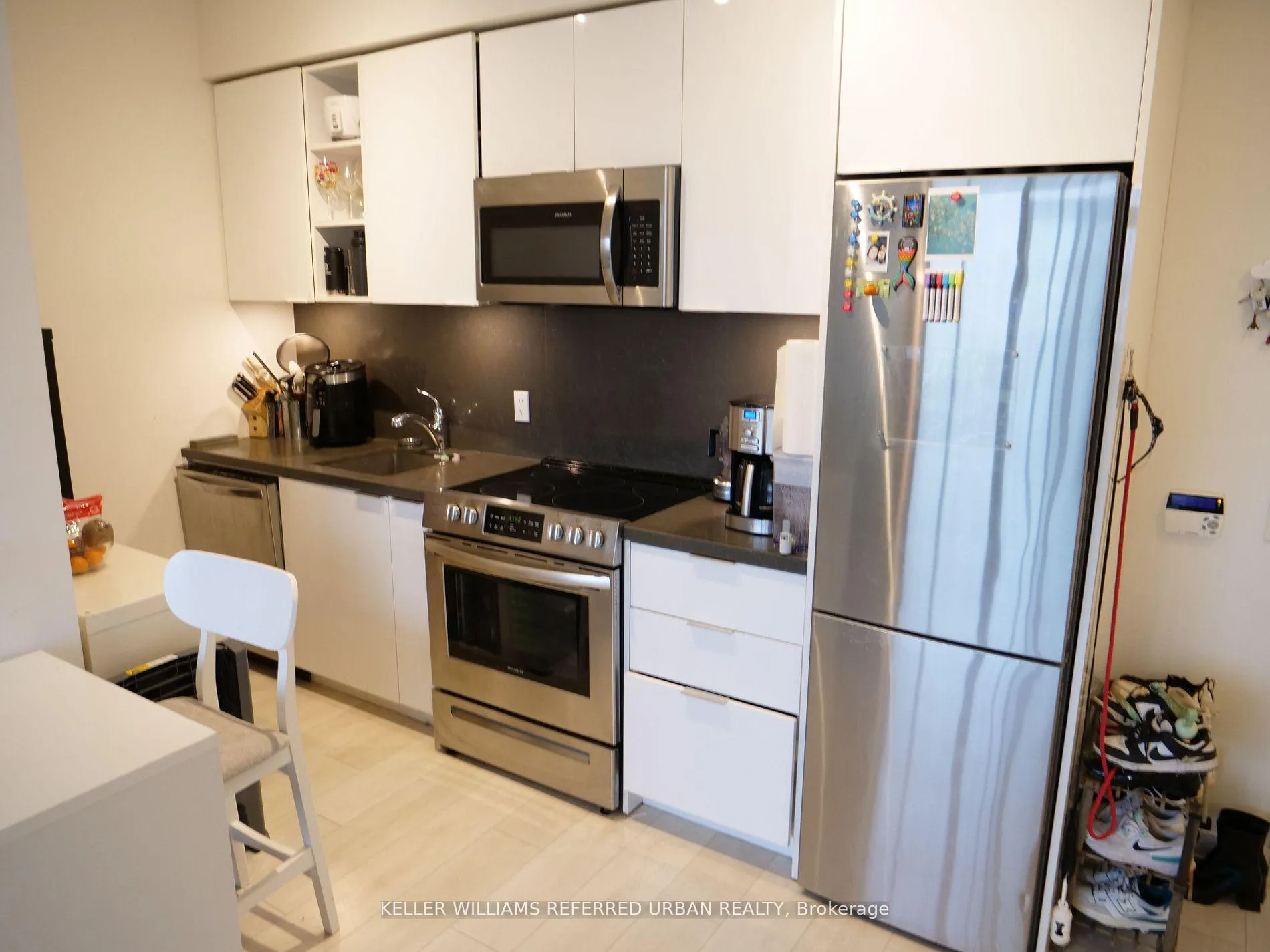 Photo 4 of Unit 1807, 30 Ordnance Avenue, Toronto, Niagara — HOMEH