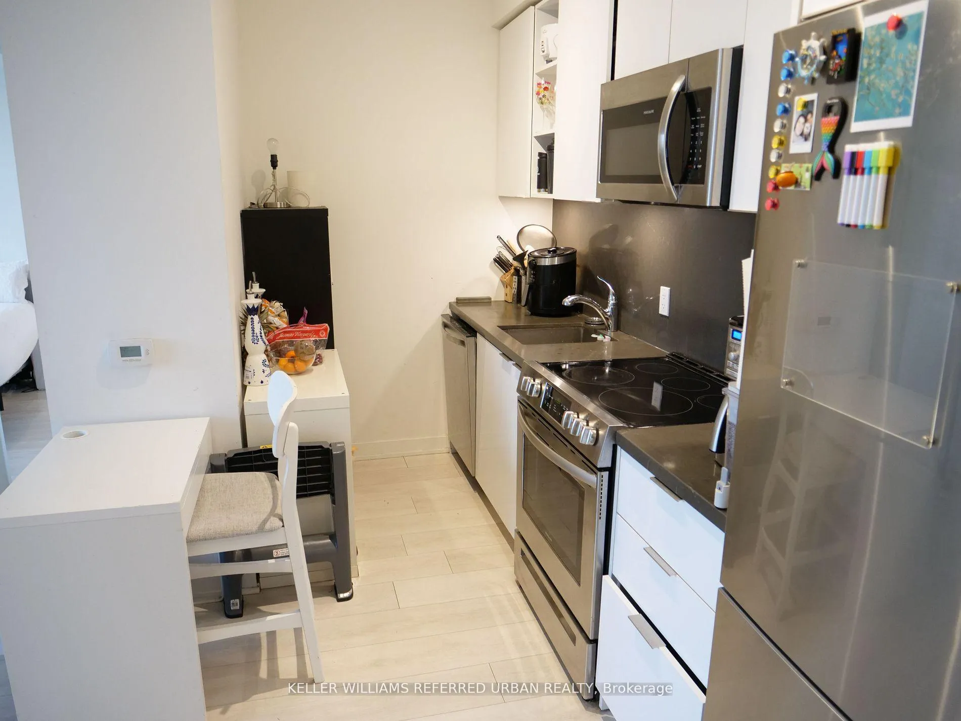 Photo 5 of Unit 1807, 30 Ordnance Avenue, Toronto, Niagara — HOMEH