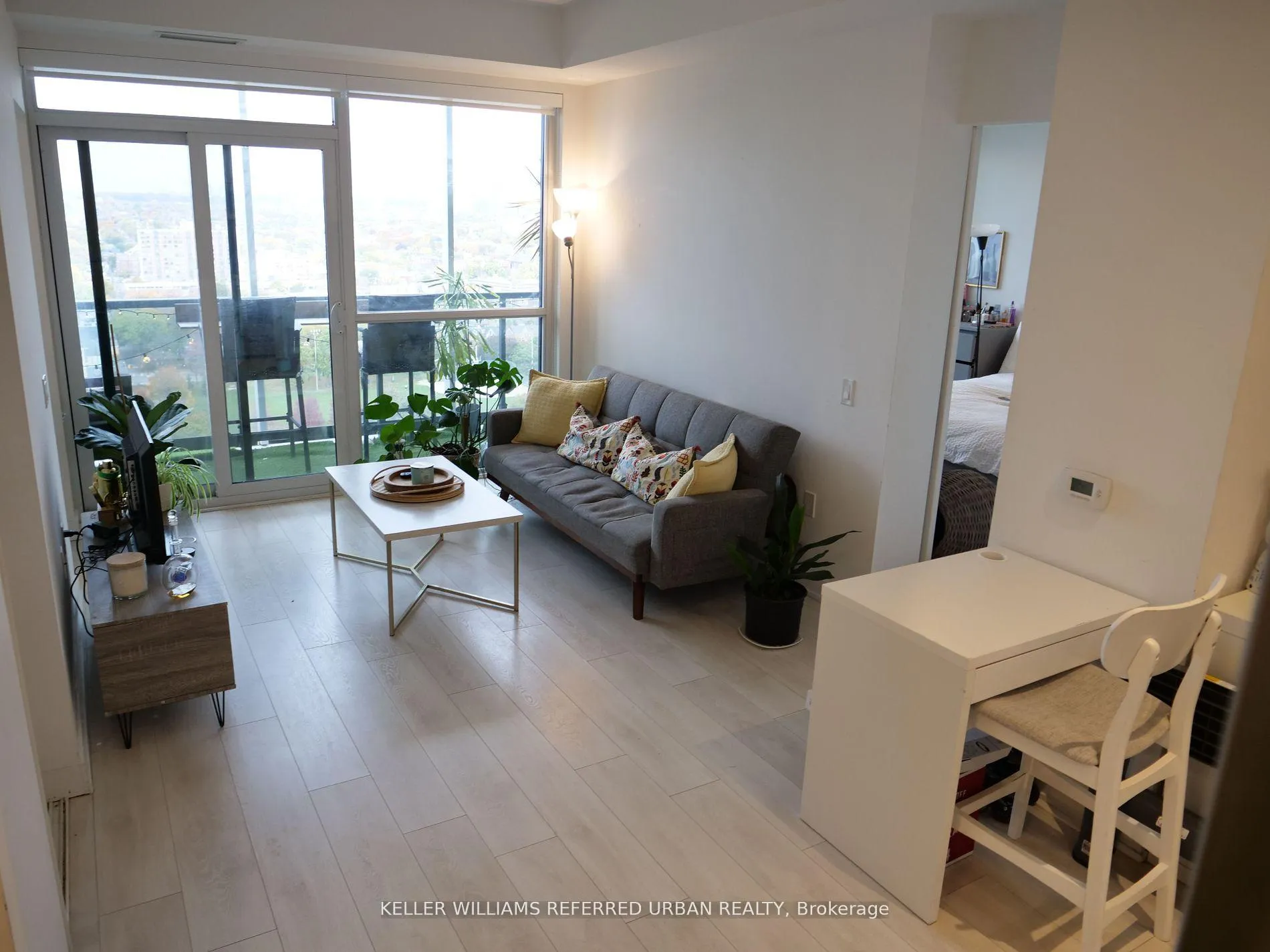 Photo 9 of Unit 1807, 30 Ordnance Avenue, Toronto, Niagara — HOMEH