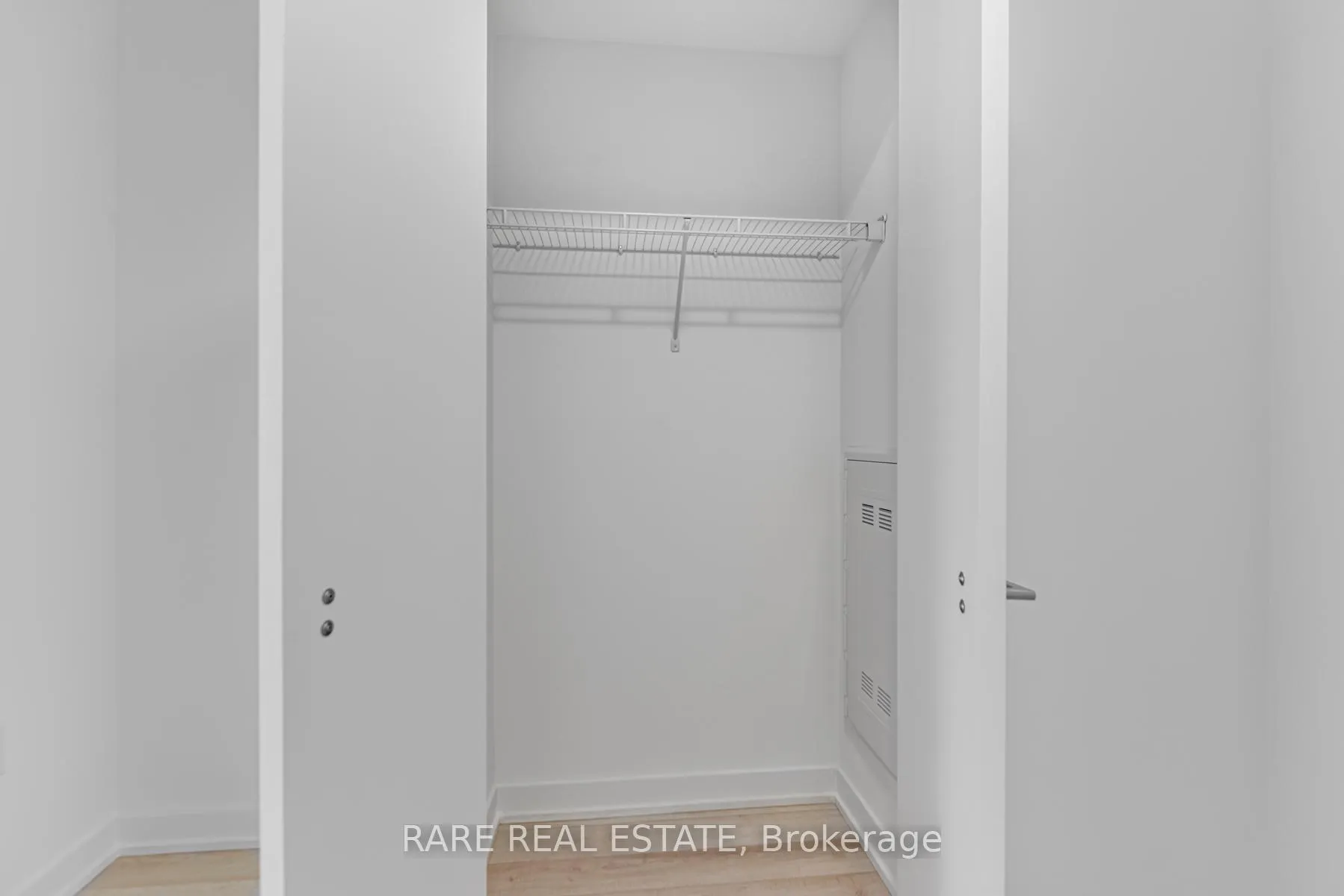 Photo 16 of Unit 2401, 357 King Street W, Toronto, Waterfront Communities — HOMEH