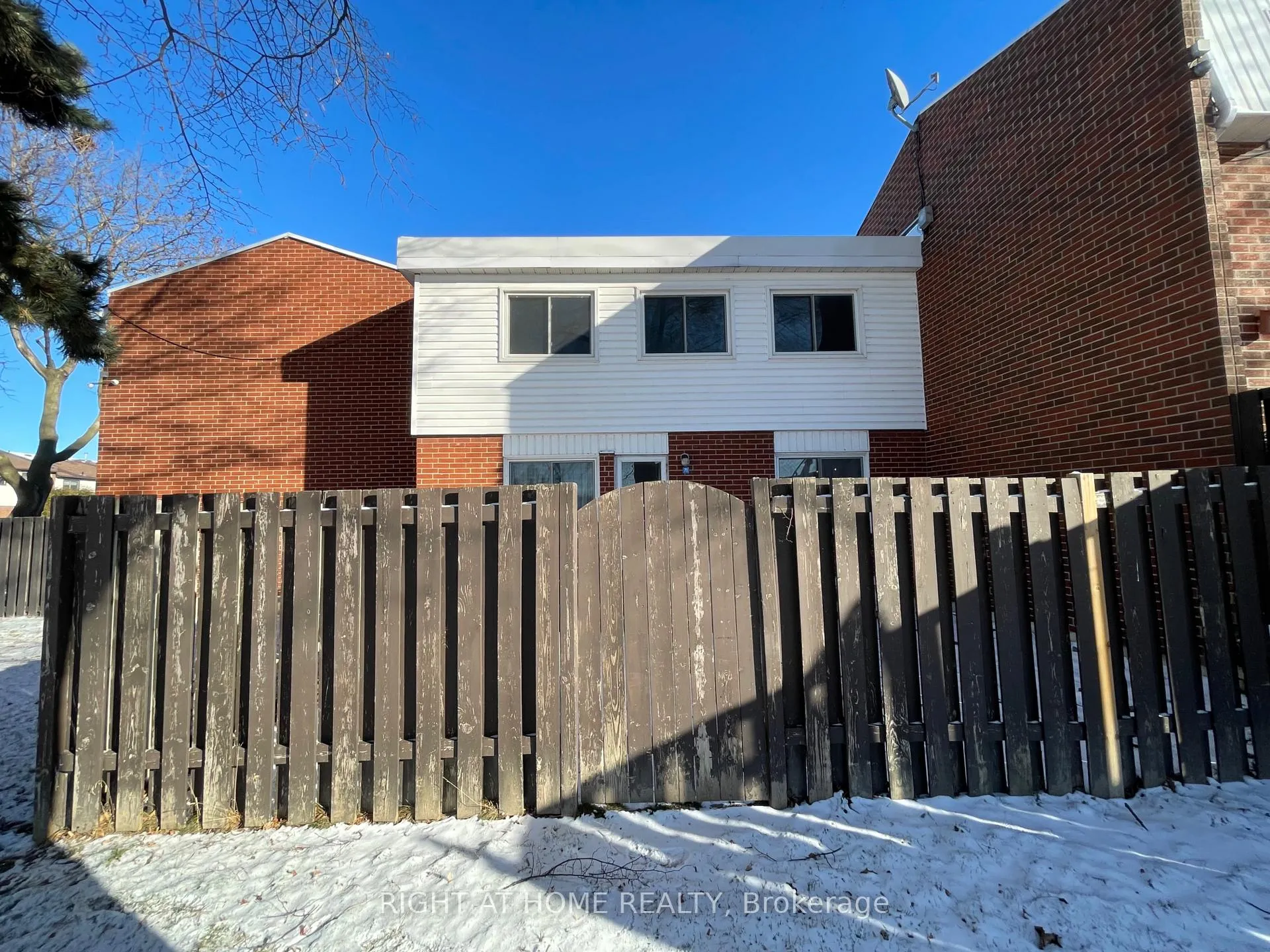 Photo 8 of Unit 71, 1010 Glen Street, Oshawa, Lakeview — HOMEH