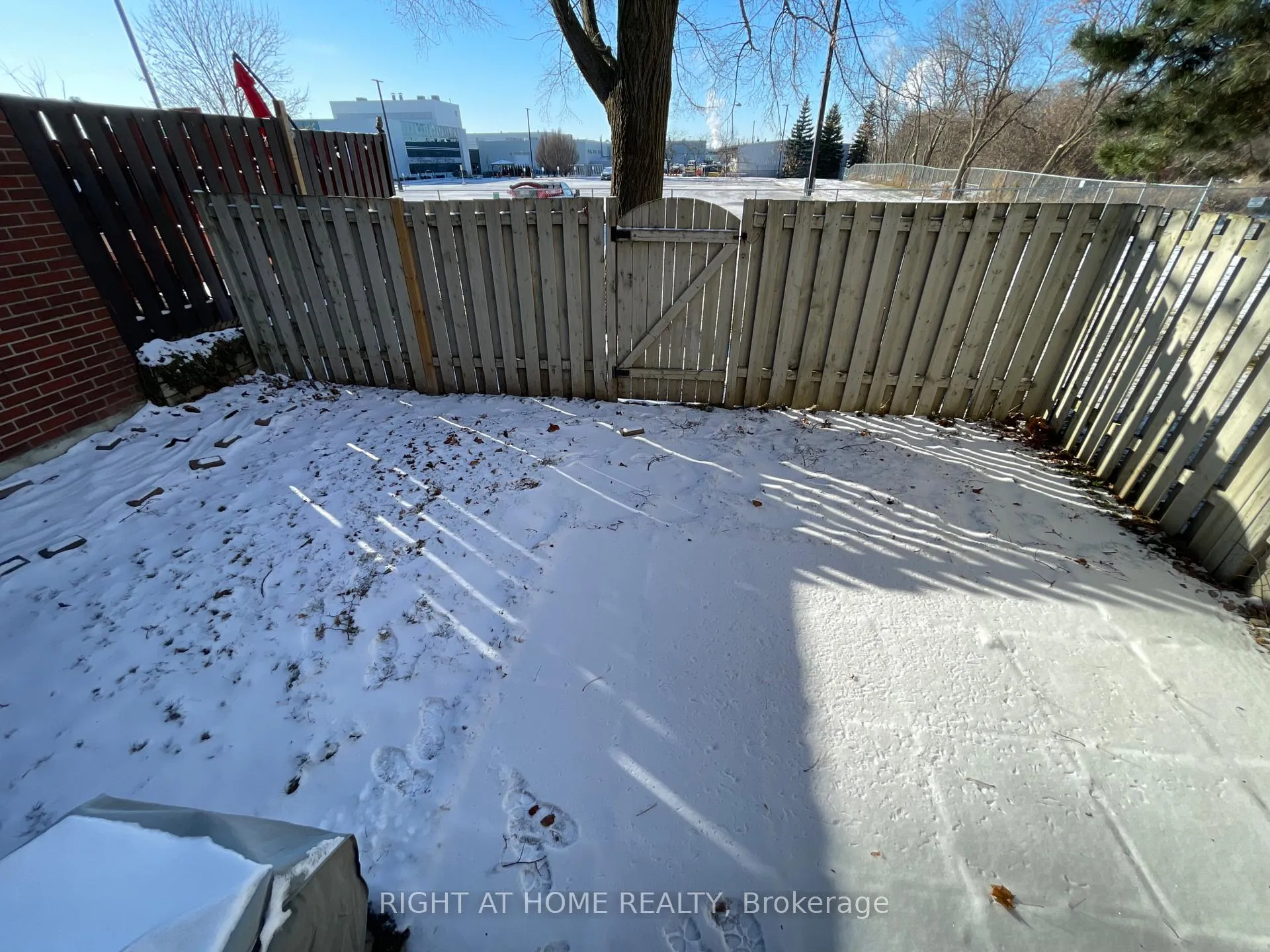 Photo 9 of Unit 71, 1010 Glen Street, Oshawa, Lakeview — HOMEH