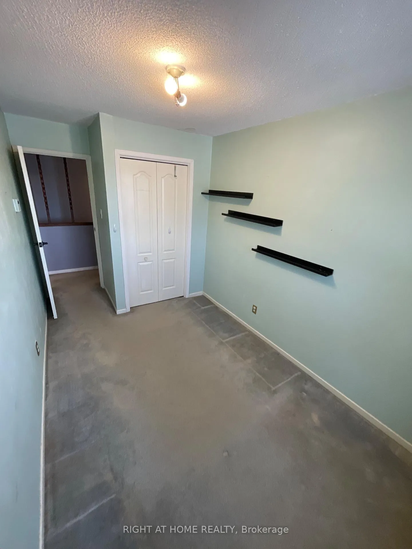 Photo 24 of Unit 71, 1010 Glen Street, Oshawa, Lakeview — HOMEH