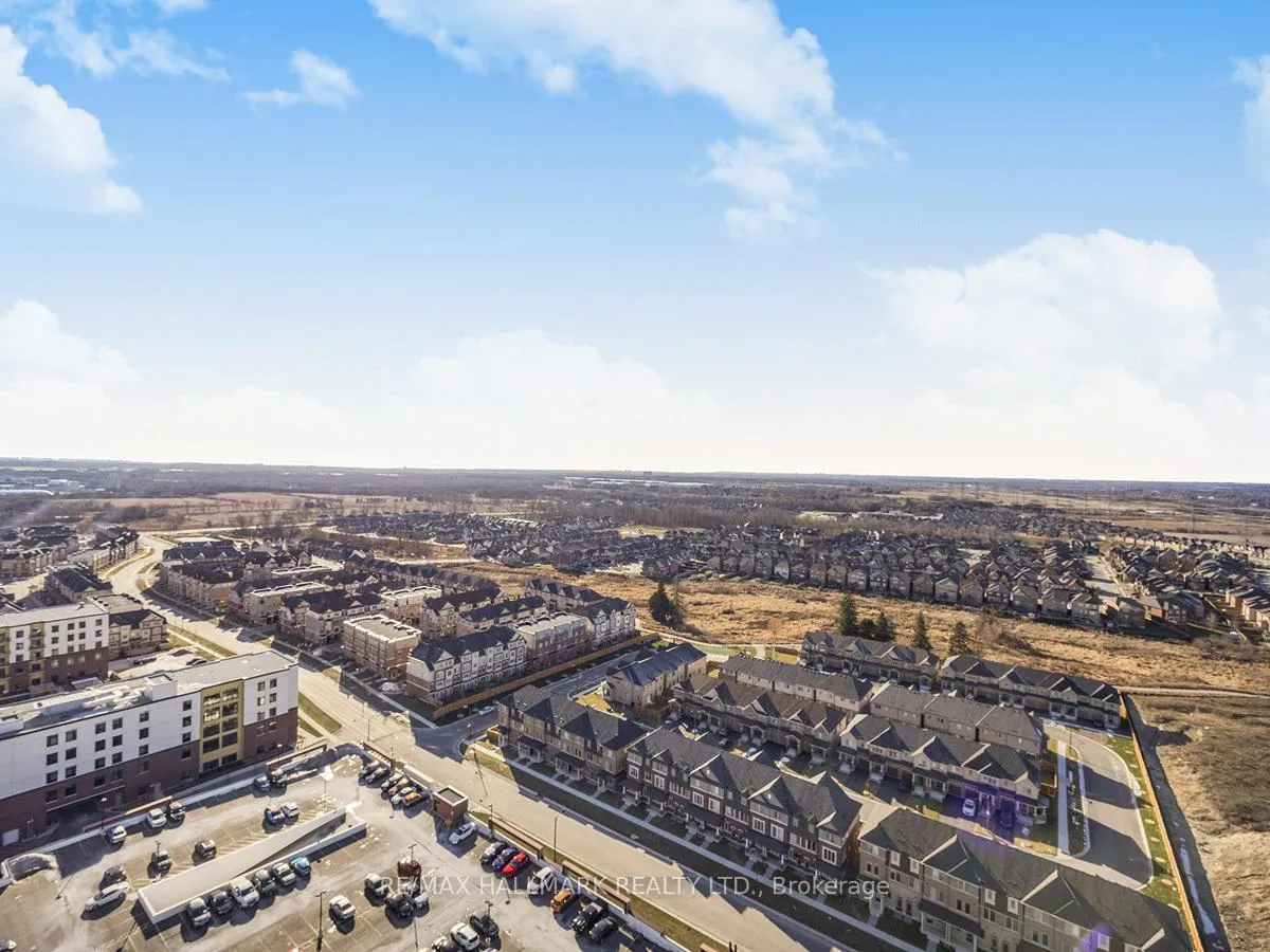 Photo 25 of Unit 2405, 2550 Simcoe Street N, Oshawa, Windfields — HOMEH