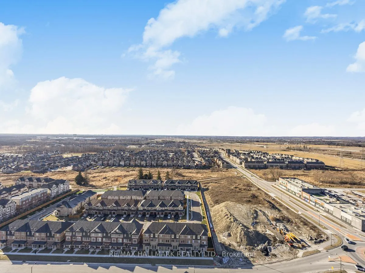 Photo 26 of Unit 2405, 2550 Simcoe Street N, Oshawa, Windfields — HOMEH