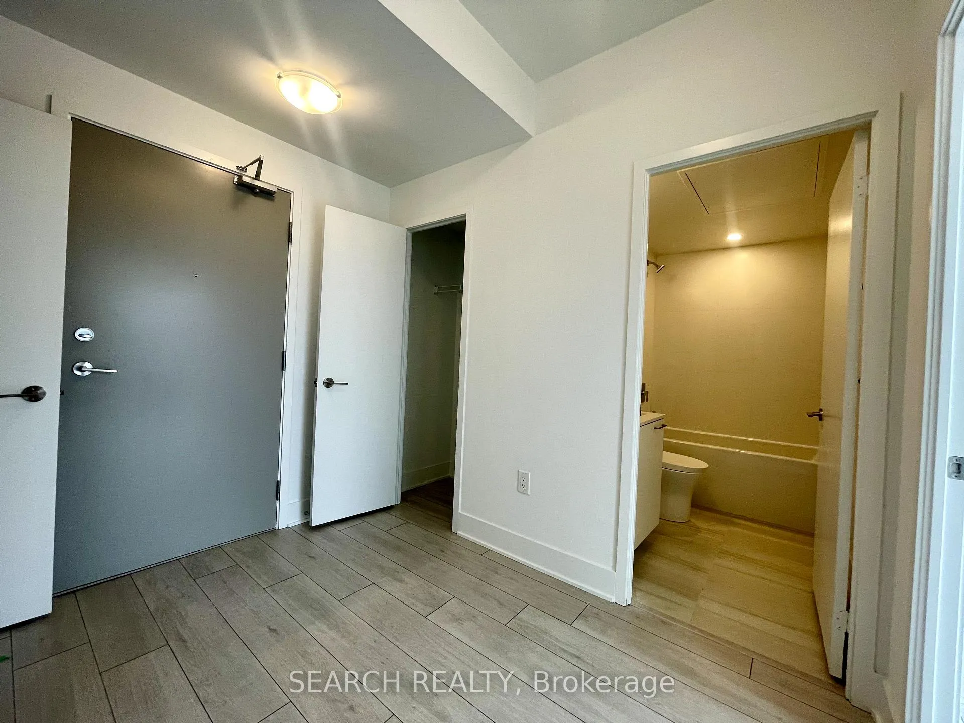 Photo 2 of Unit 1010, 260 Malta Avenue, Brampton, Fletcher's Creek South — HOMEH