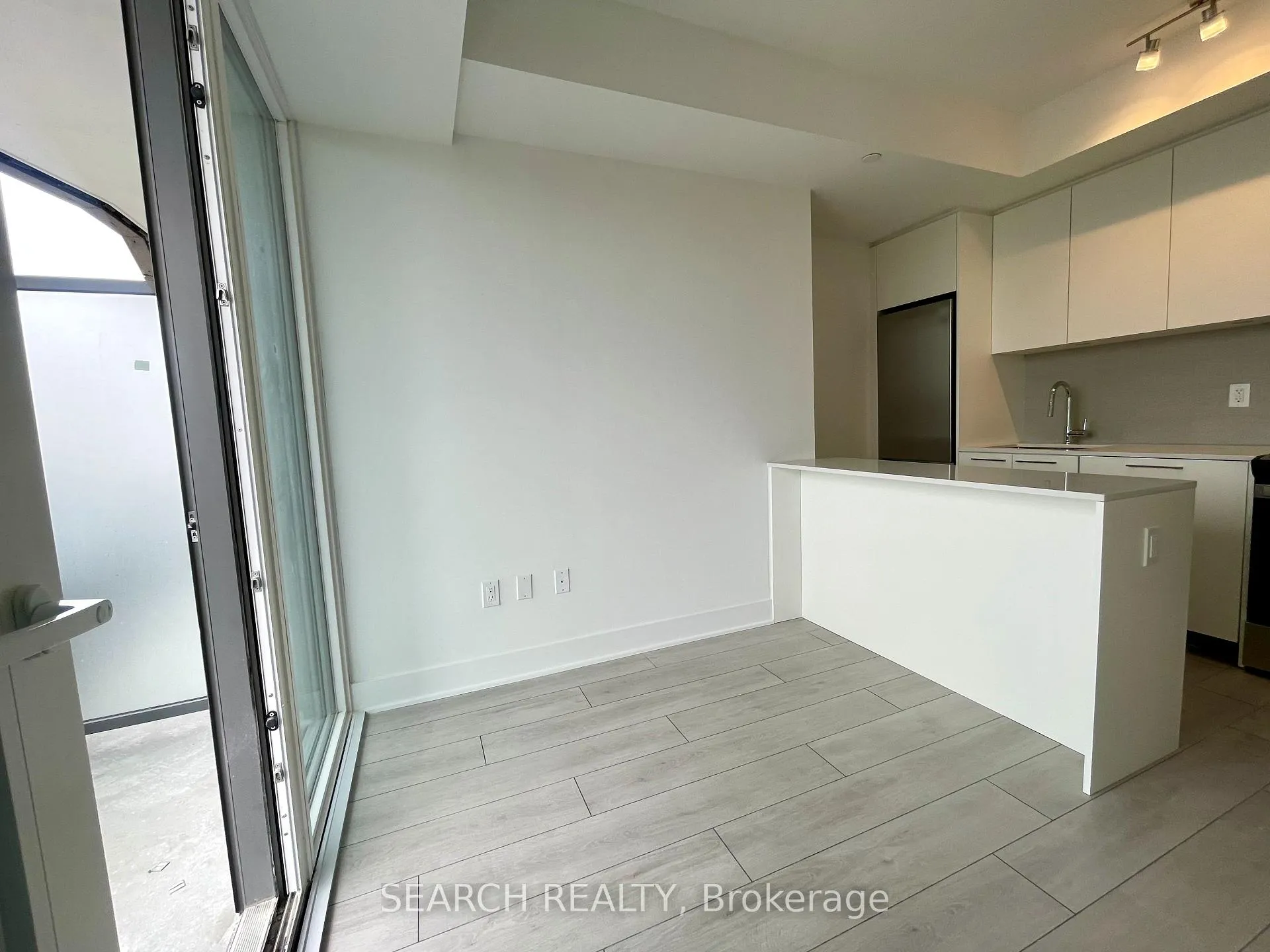 Photo 9 of Unit 1010, 260 Malta Avenue, Brampton, Fletcher's Creek South — HOMEH