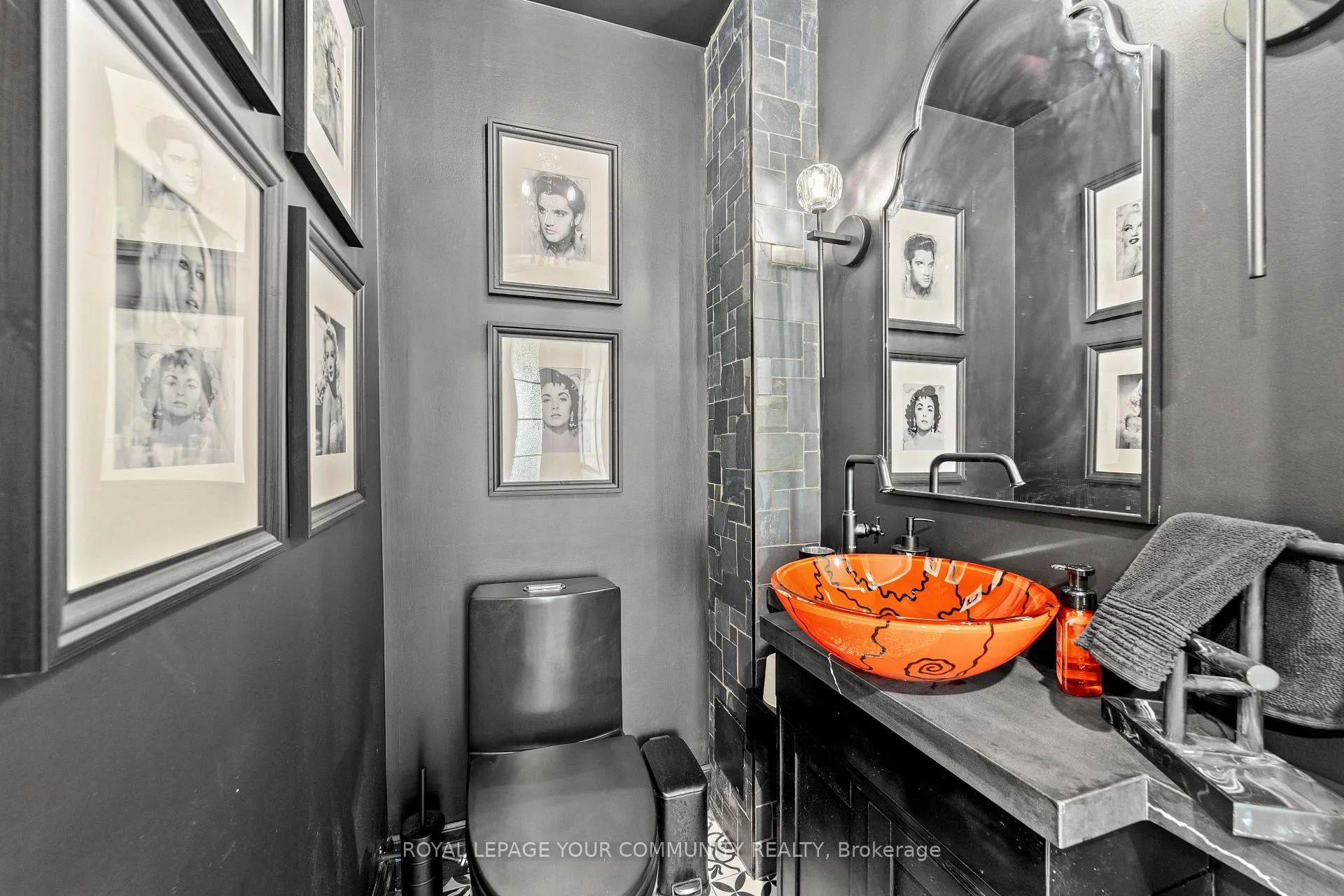 Photo 7 of 100 North Park Road, Vaughan, Beverley Glen — HOMEH