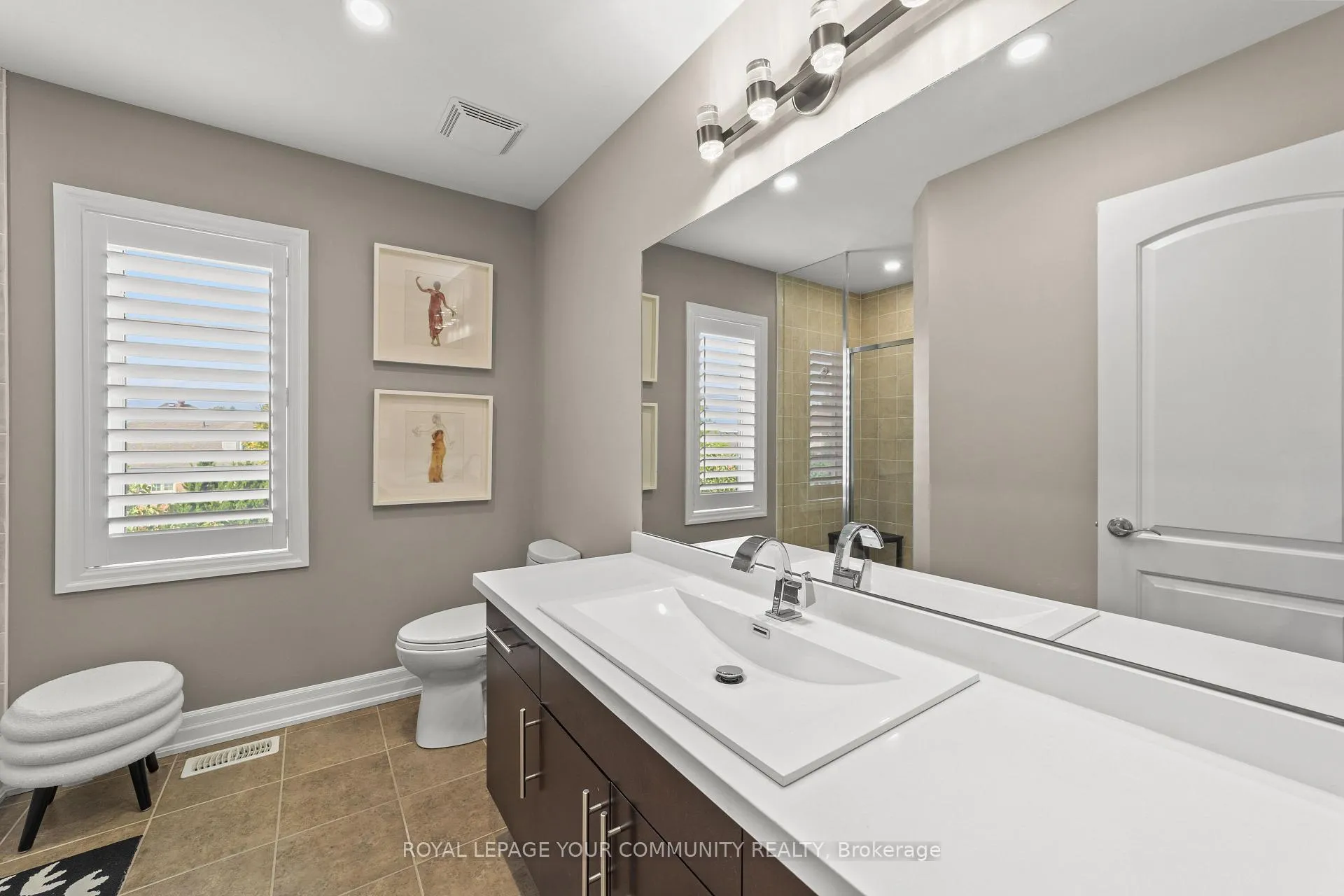 Photo 32 of 100 North Park Road, Vaughan, Beverley Glen — HOMEH