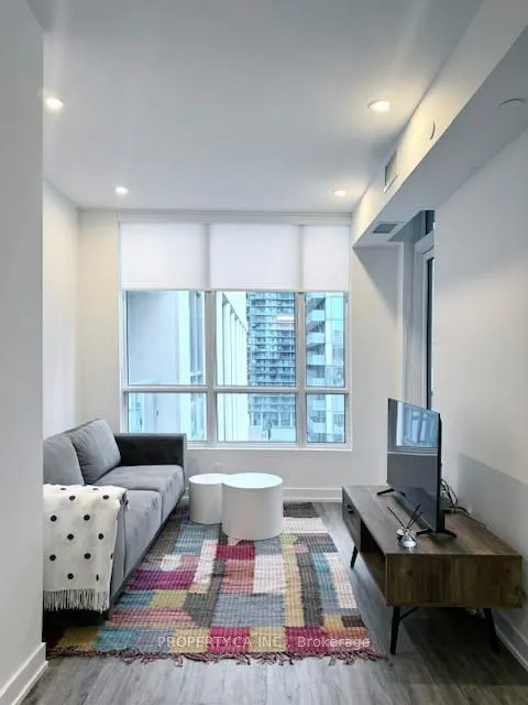 Photo 4 of Unit 1810, 108 Peter Street, Toronto, Waterfront Communities — HOMEH