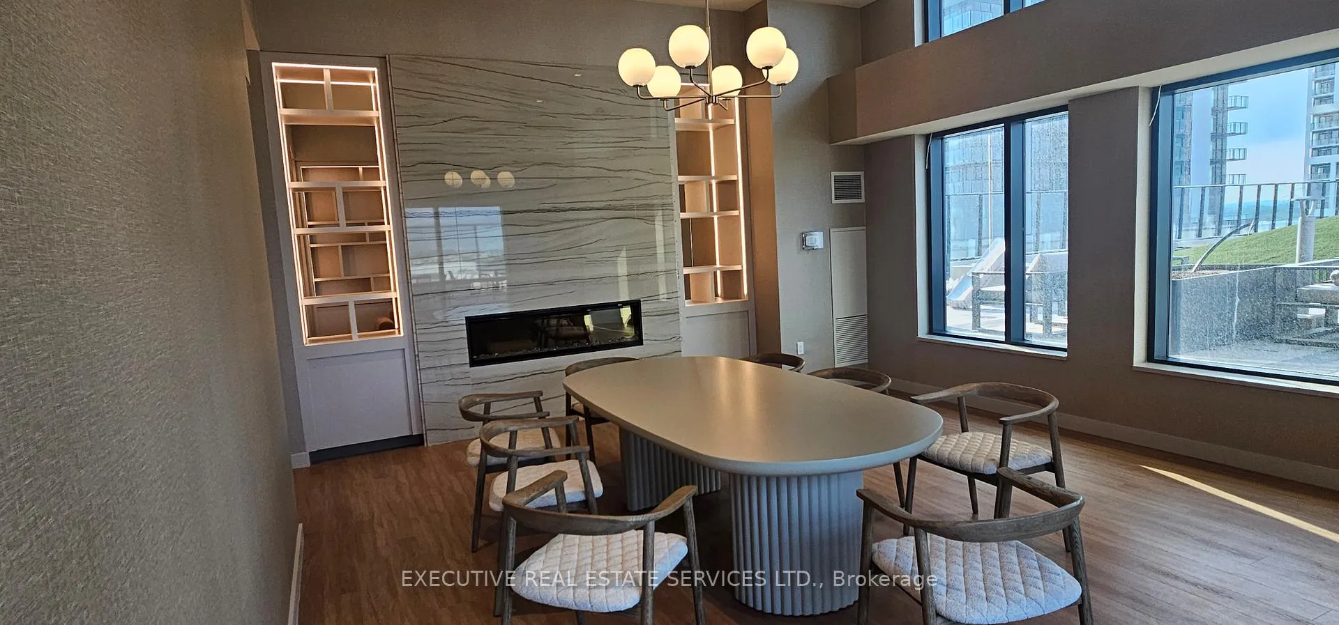 Photo 9 of Unit 703, 8960 Jane Street, Vaughan, Vellore Village — HOMEH