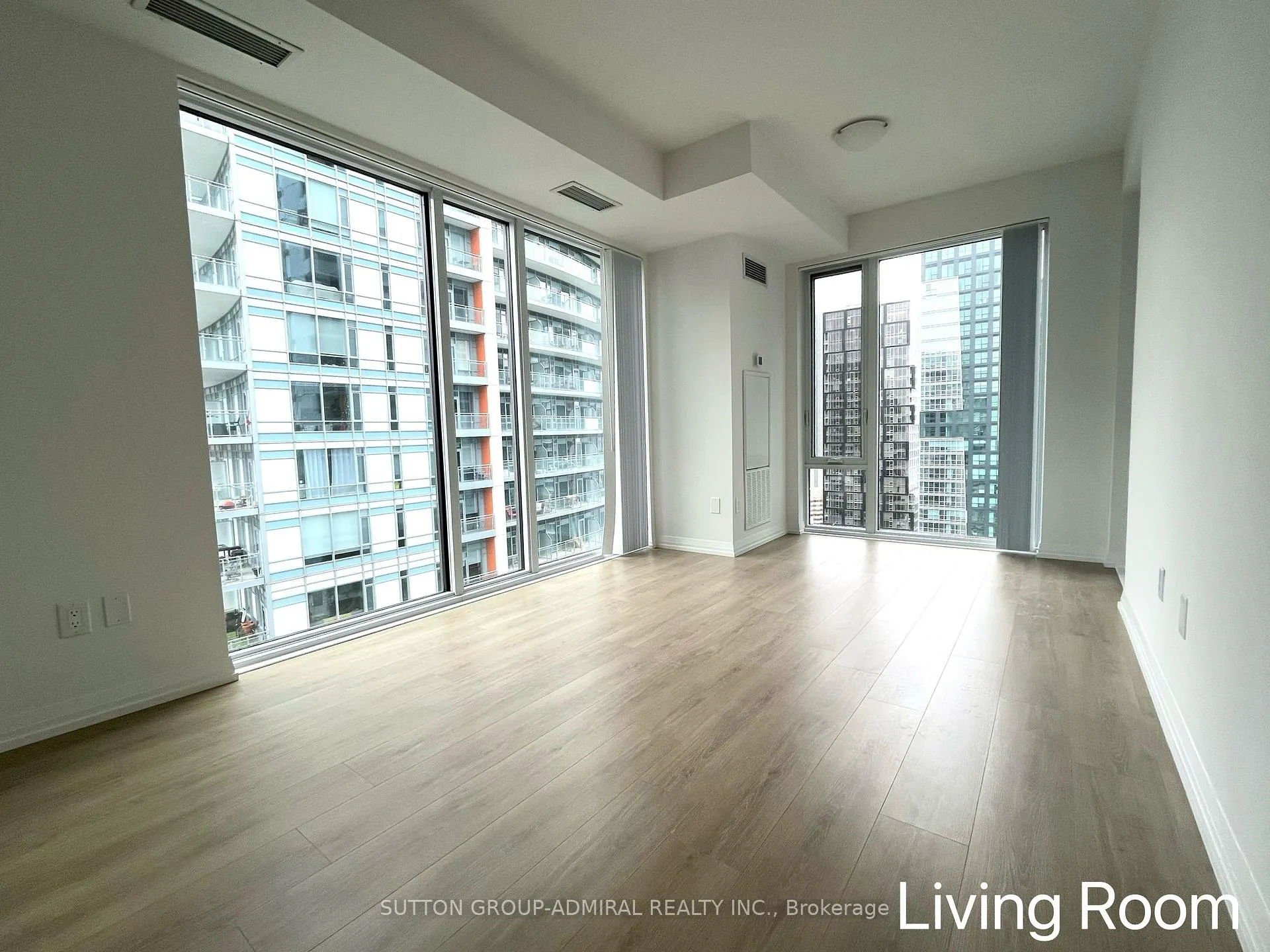 Photo 4 of Unit 4029, 28 Widmer Street, Toronto, Waterfront Communities — HOMEH